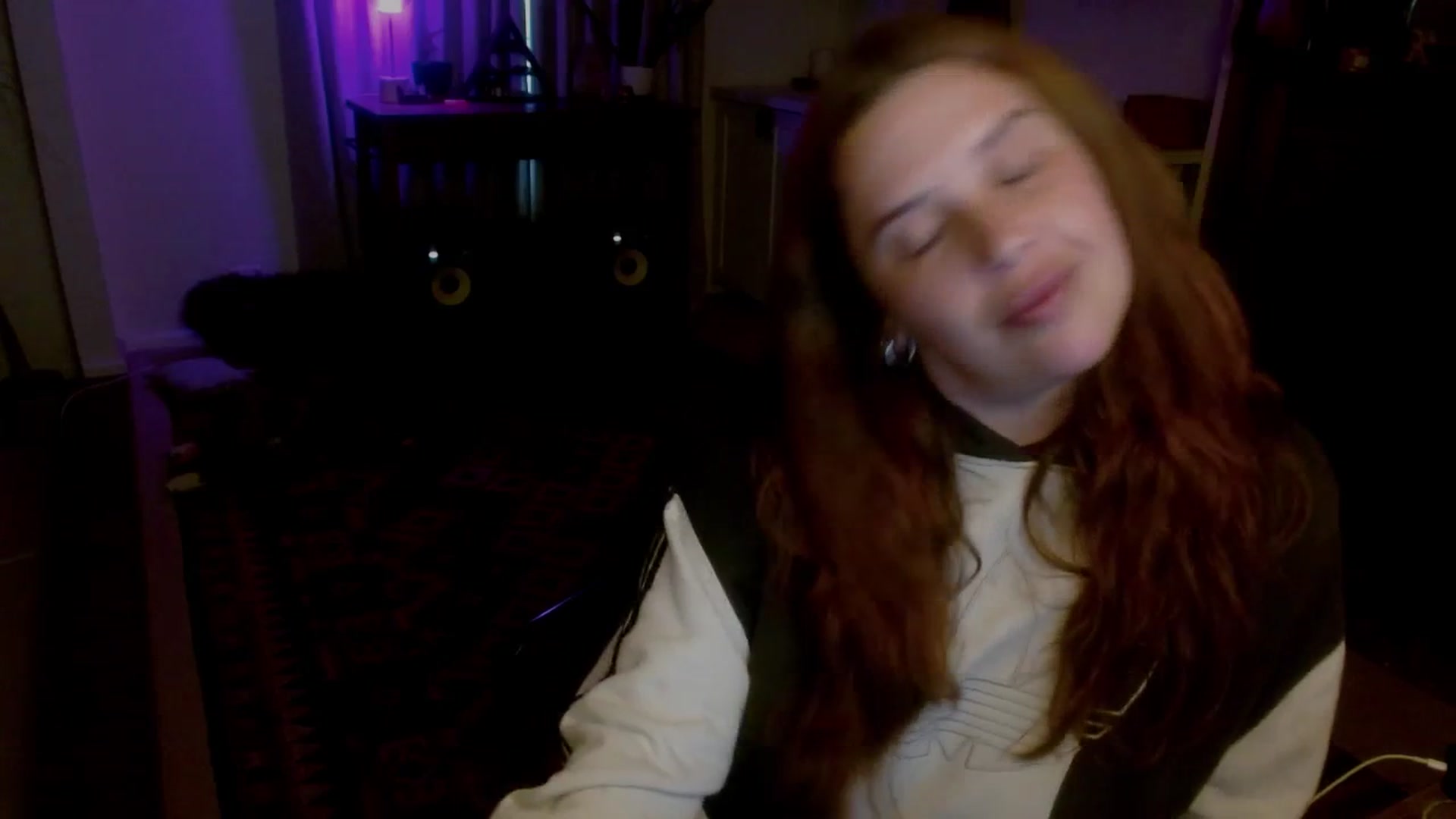 Gallery image thumbnail from HoneyTits_'s myfreecams stream on, 12/01/2025, 08:44 image 19 of 20