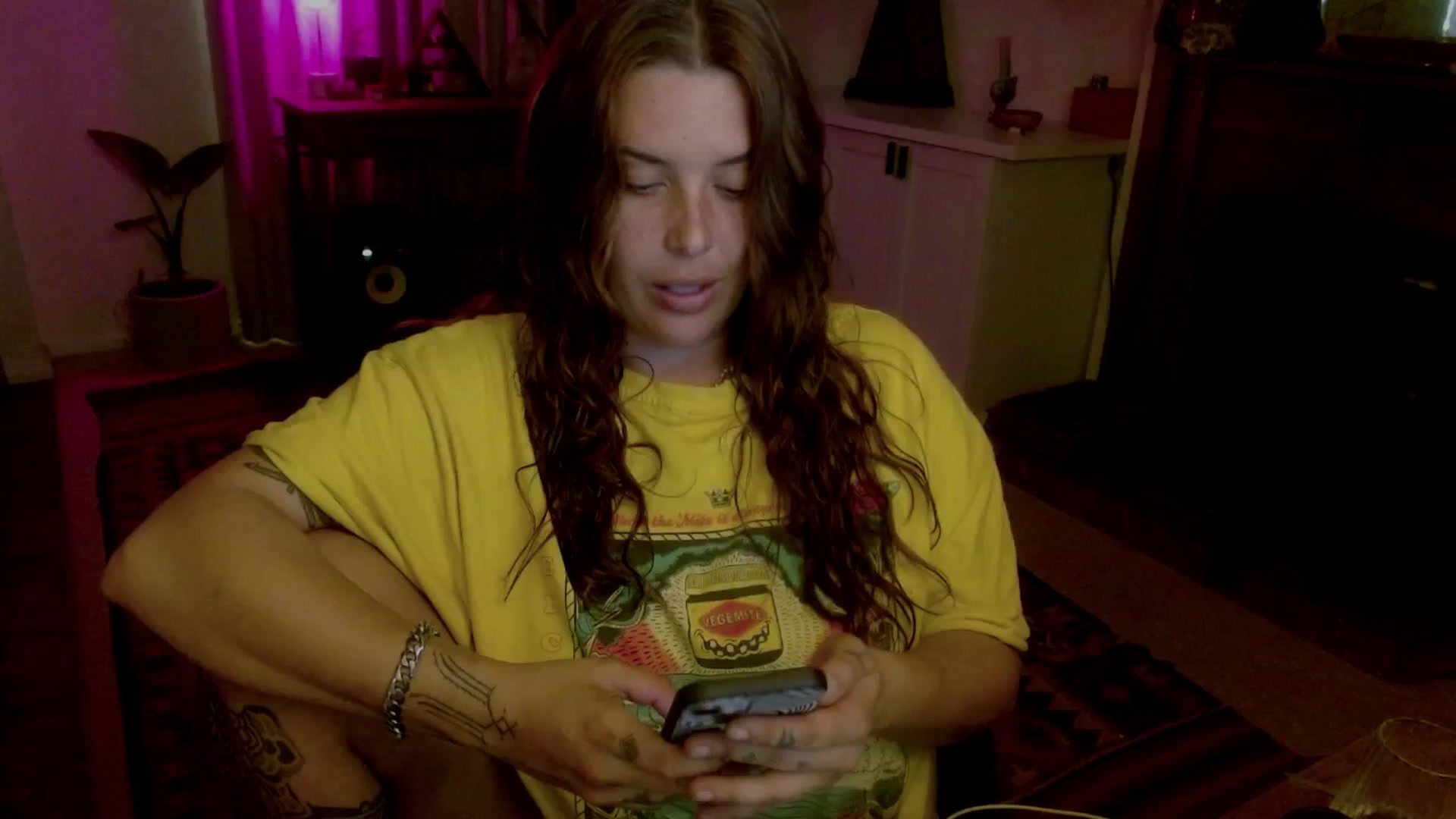 Gallery image thumbnail from HoneyTits_'s myfreecams stream on, 12/05/2025, 08:24 image 6 of 20