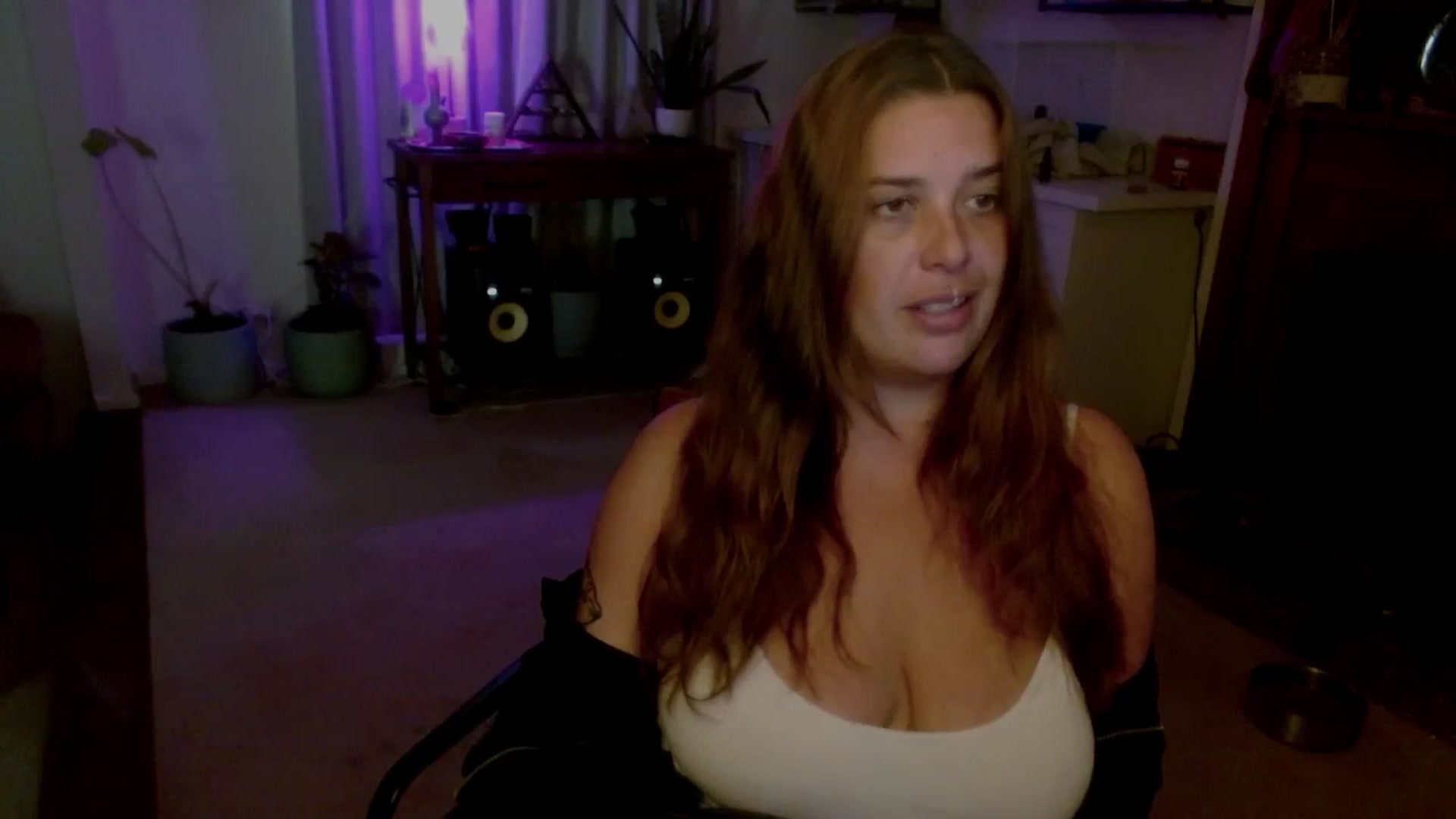 Gallery image thumbnail from HoneyTits_'s myfreecams stream on, 03/16/2026, 06:14 image 2 of 20