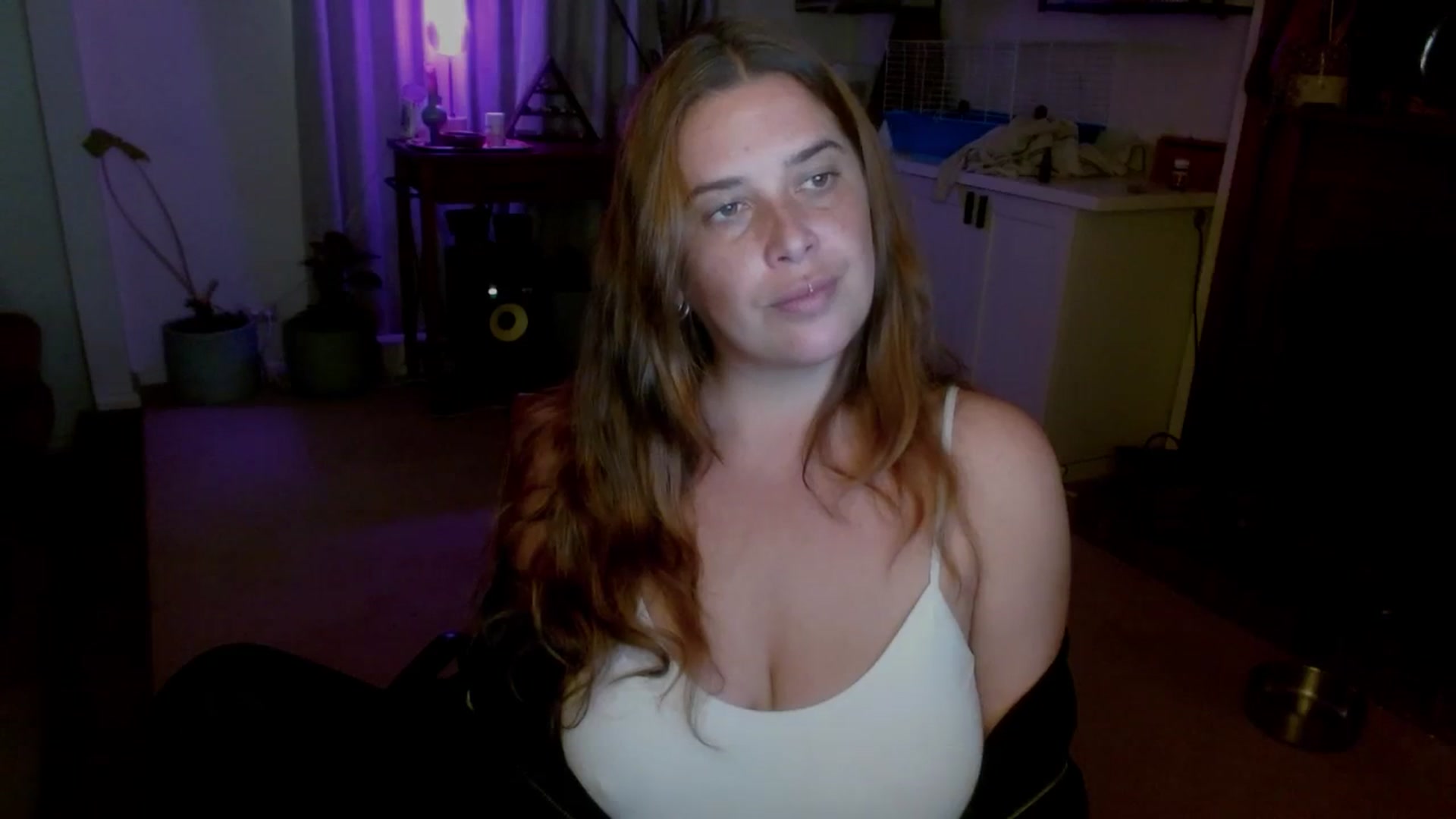 Gallery image thumbnail from HoneyTits_'s myfreecams stream on, 03/16/2026, 06:14 image 9 of 20