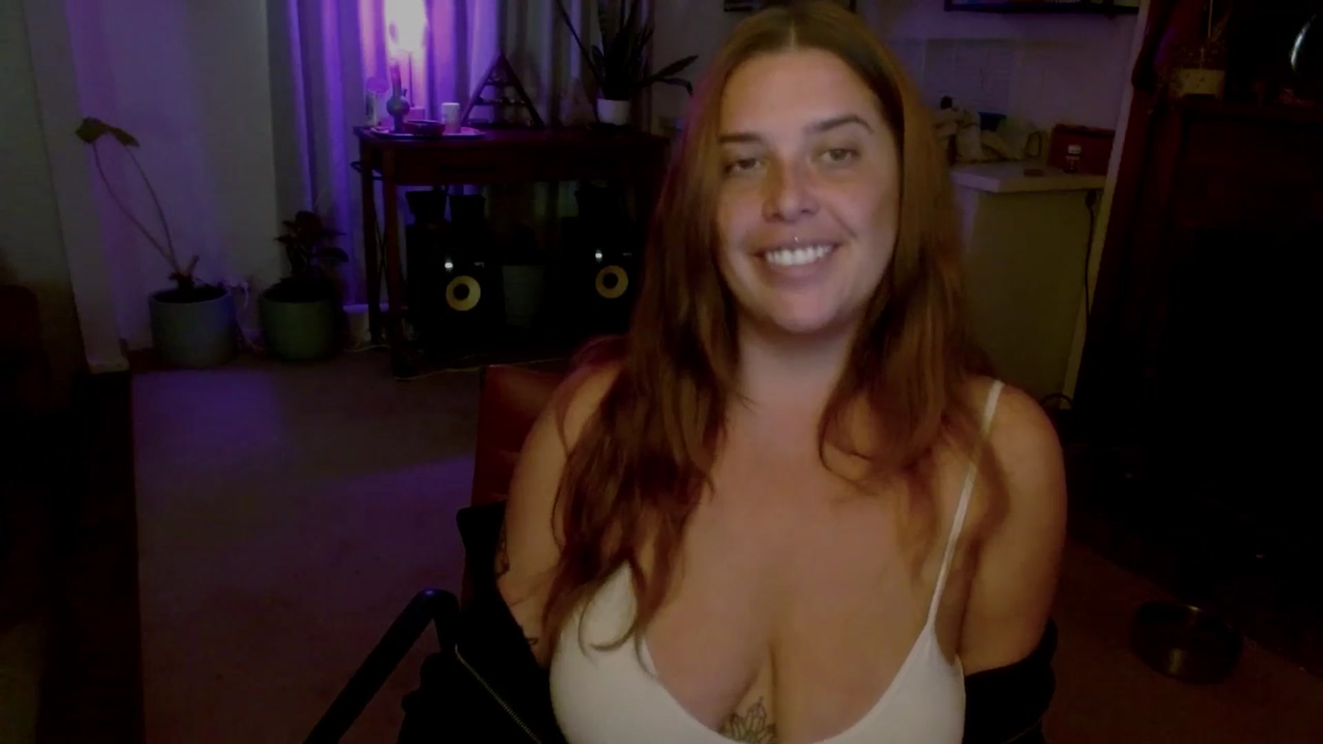Gallery image thumbnail from HoneyTits_'s myfreecams stream on, 03/16/2026, 06:14 image 5 of 20