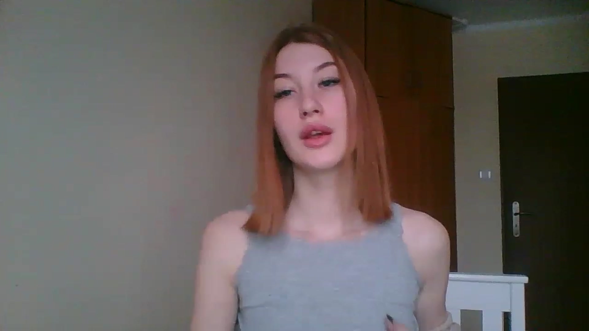 Gallery image thumbnail from HoneyVi's myfreecams stream on, 12/03/2022, 13:06 image 15 of 20