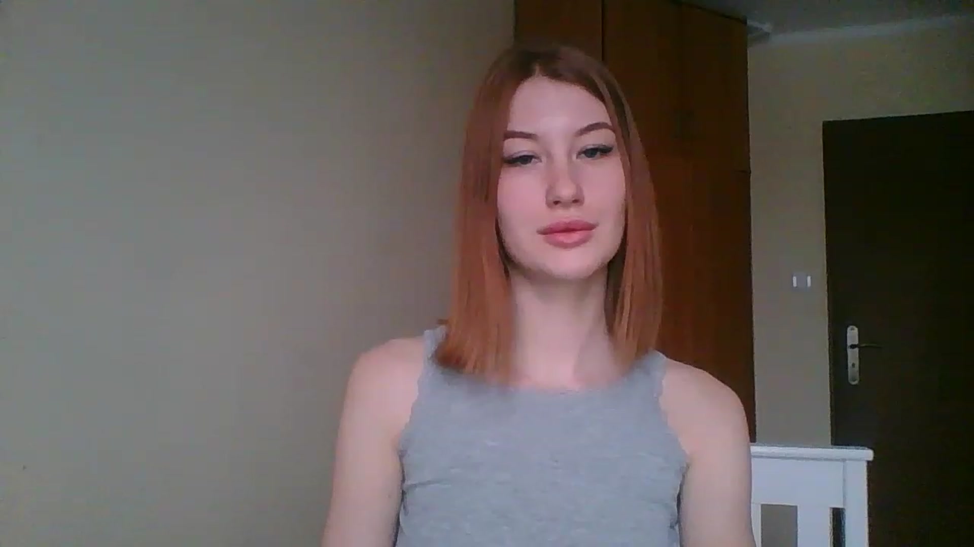 Gallery image thumbnail from HoneyVi's myfreecams stream on, 12/03/2022, 13:06 image 10 of 20