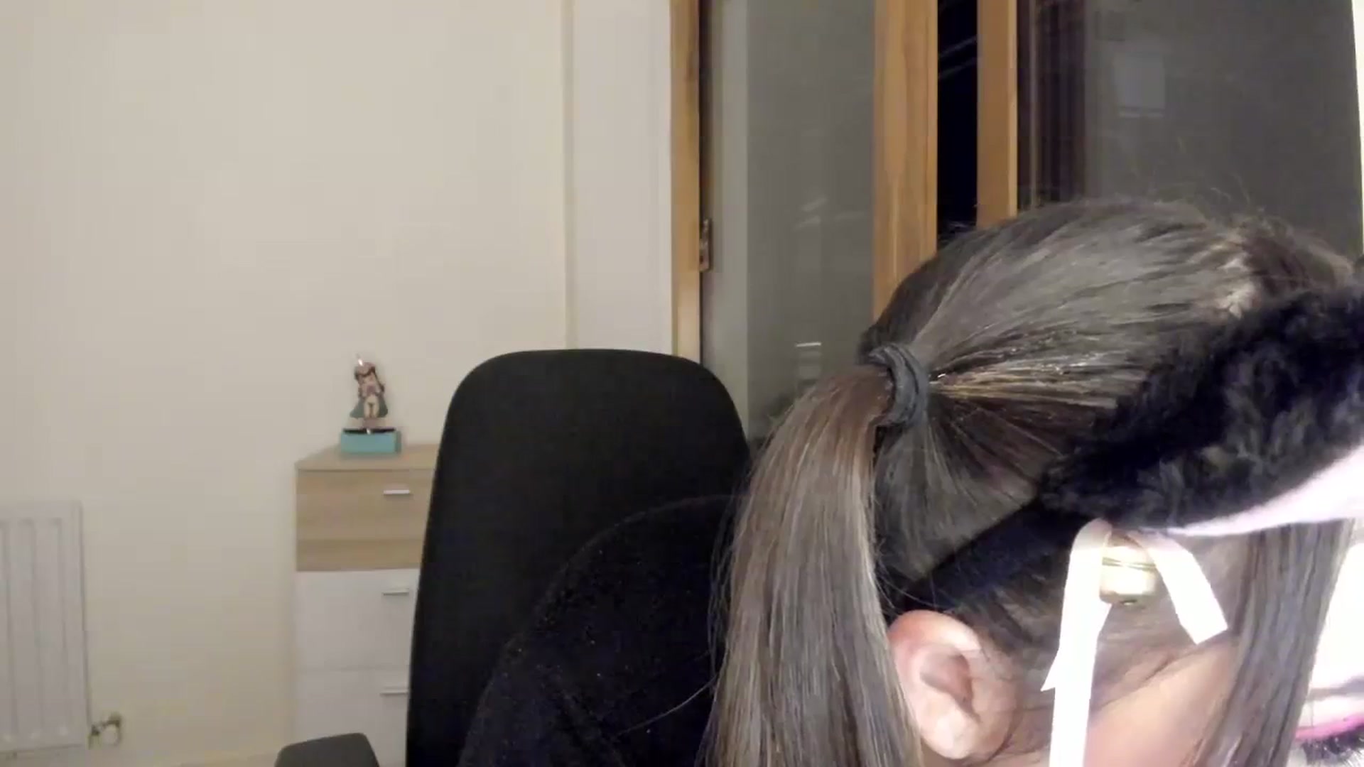 Gallery image thumbnail from Honey_Cat444's myfreecams stream on, 08/26/2023, 23:25 image 17 of 20