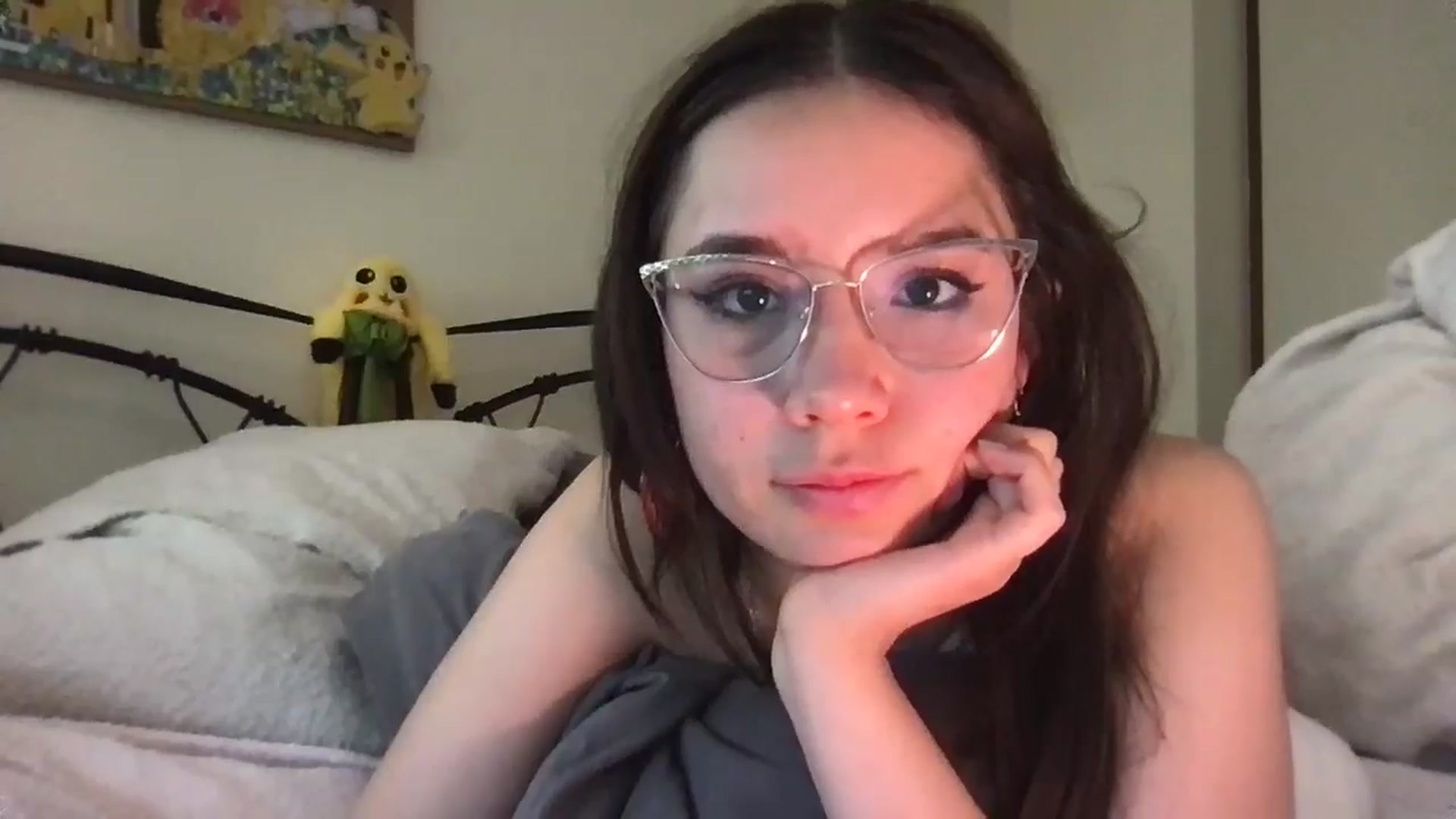 Gallery image thumbnail from Honey_Cat444's myfreecams stream on, 05/07/2024, 14:18 image 20 of 20