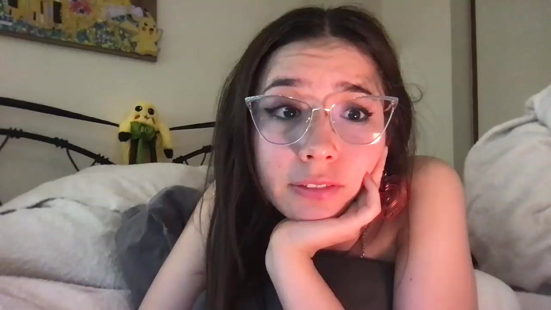 Gallery image thumbnail from Honey_Cat444's myfreecams stream on, 05/07/2024, 14:18 image 11 of 20