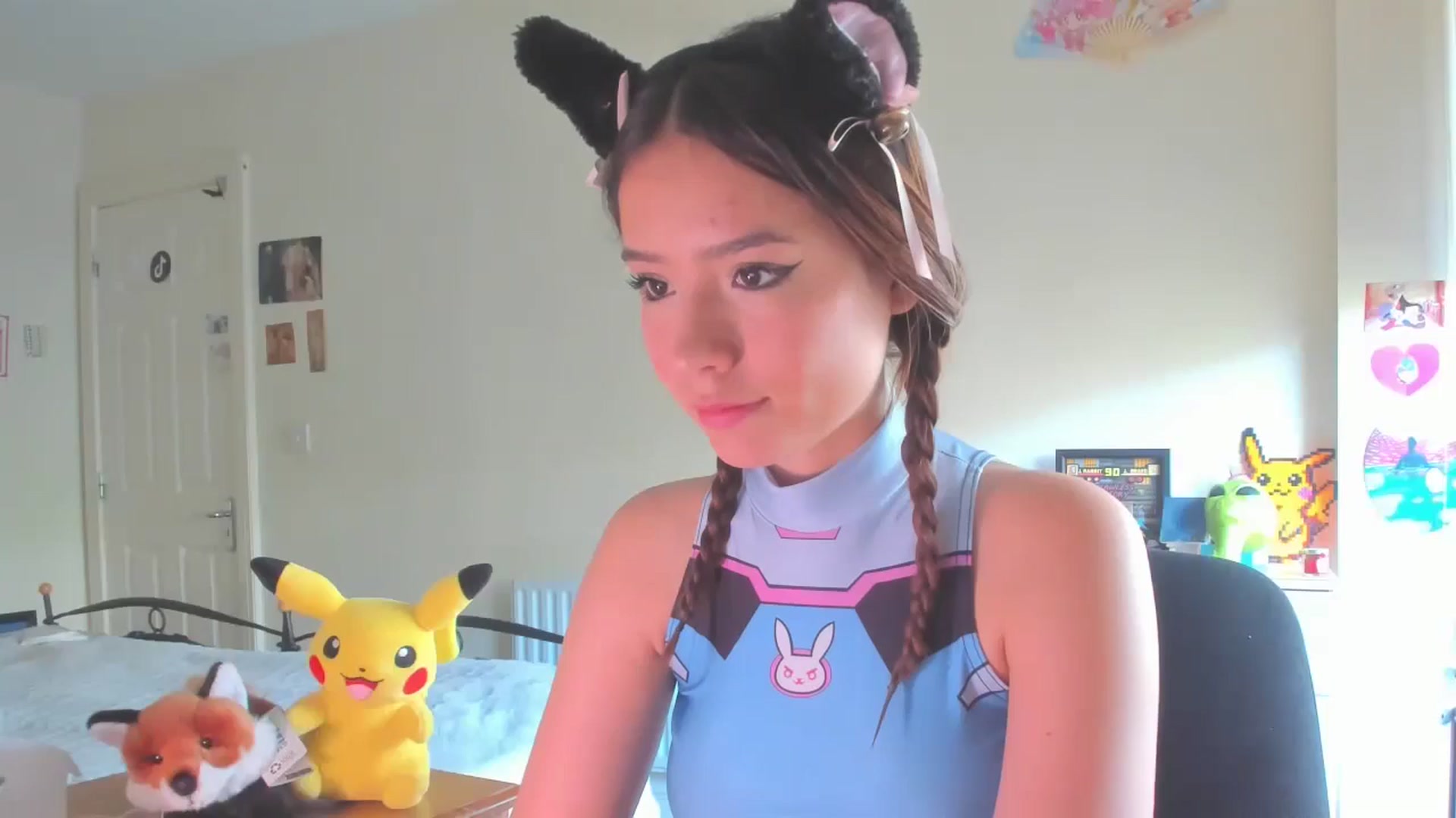 Gallery image thumbnail from Honey_Cat444's myfreecams stream on, 08/24/2024, 10:27 image 12 of 20