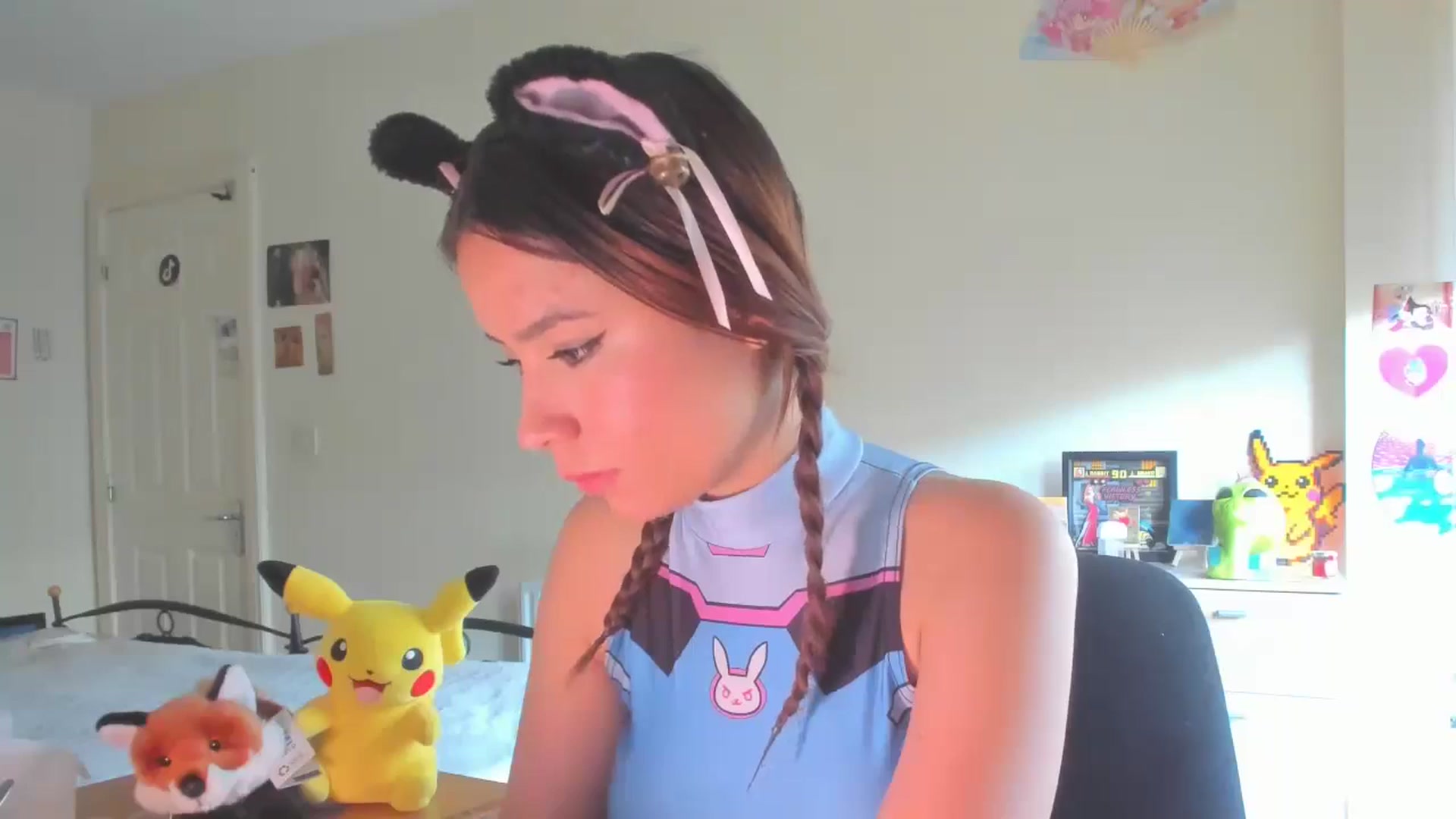 Gallery image thumbnail from Honey_Cat444's myfreecams stream on, 08/24/2024, 10:27 image 20 of 20
