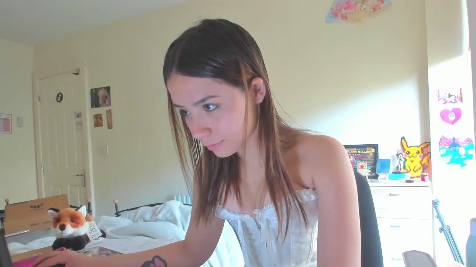 Gallery image thumbnail from Honey_Cat444's myfreecams stream on, 08/31/2024, 09:38 image 10 of 20