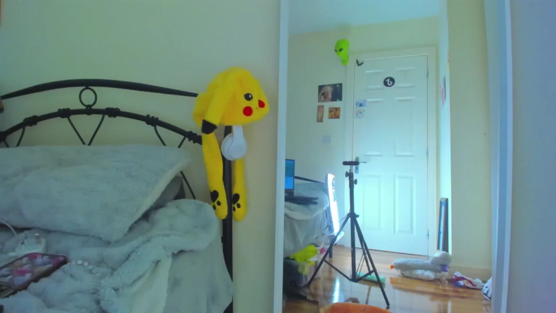 Gallery image thumbnail from Honey_Cat444's myfreecams stream on, 09/03/2024, 15:55 image 10 of 20