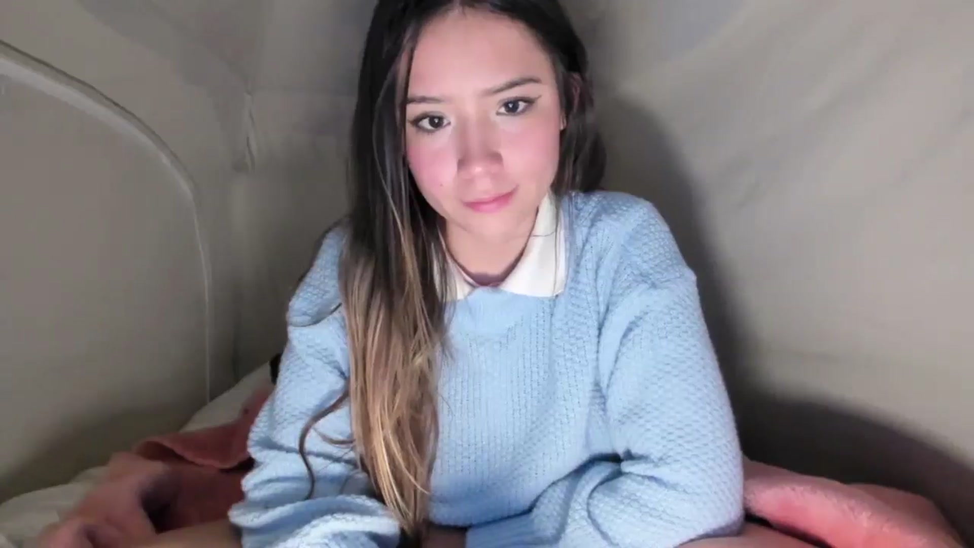 Gallery image thumbnail from Honey_Cat444's myfreecams stream on, 12/31/2025, 11:46 image 19 of 20