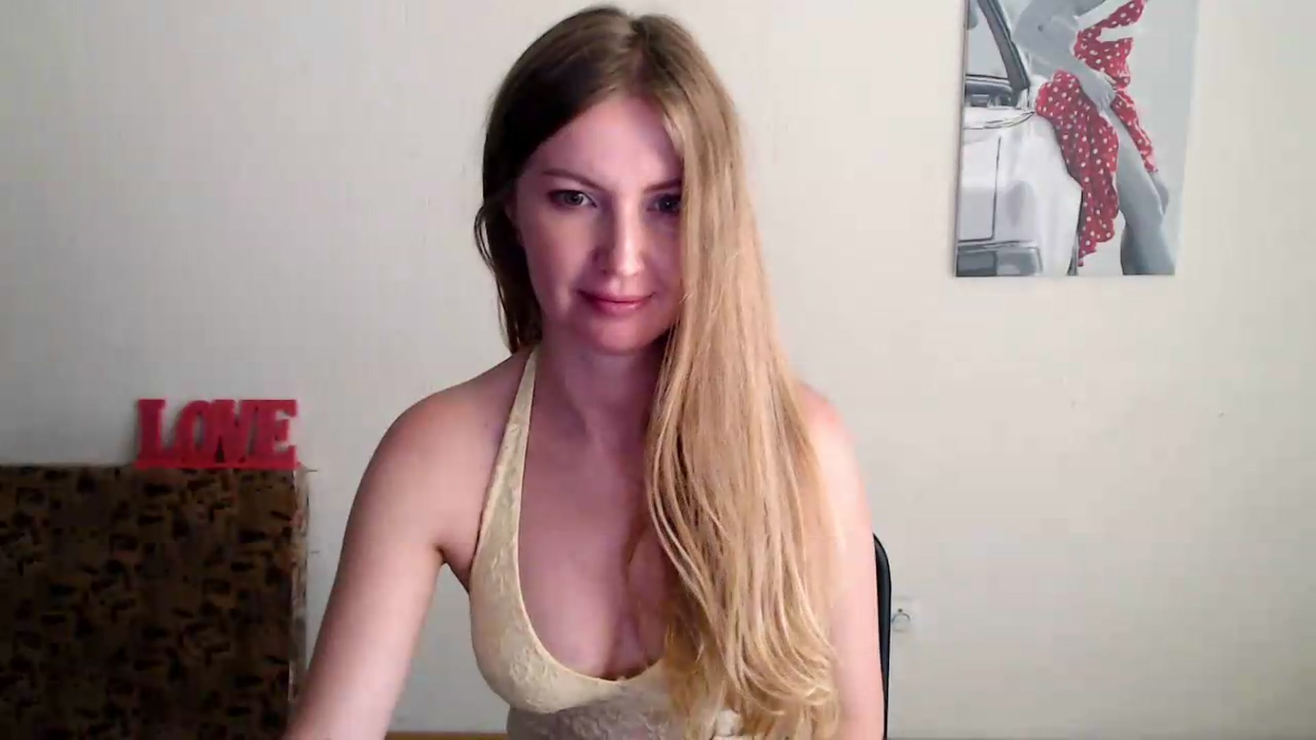 Gallery image thumbnail from Honey_Lilly_'s myfreecams stream on, 09/06/2026, 11:06 image 7 of 20