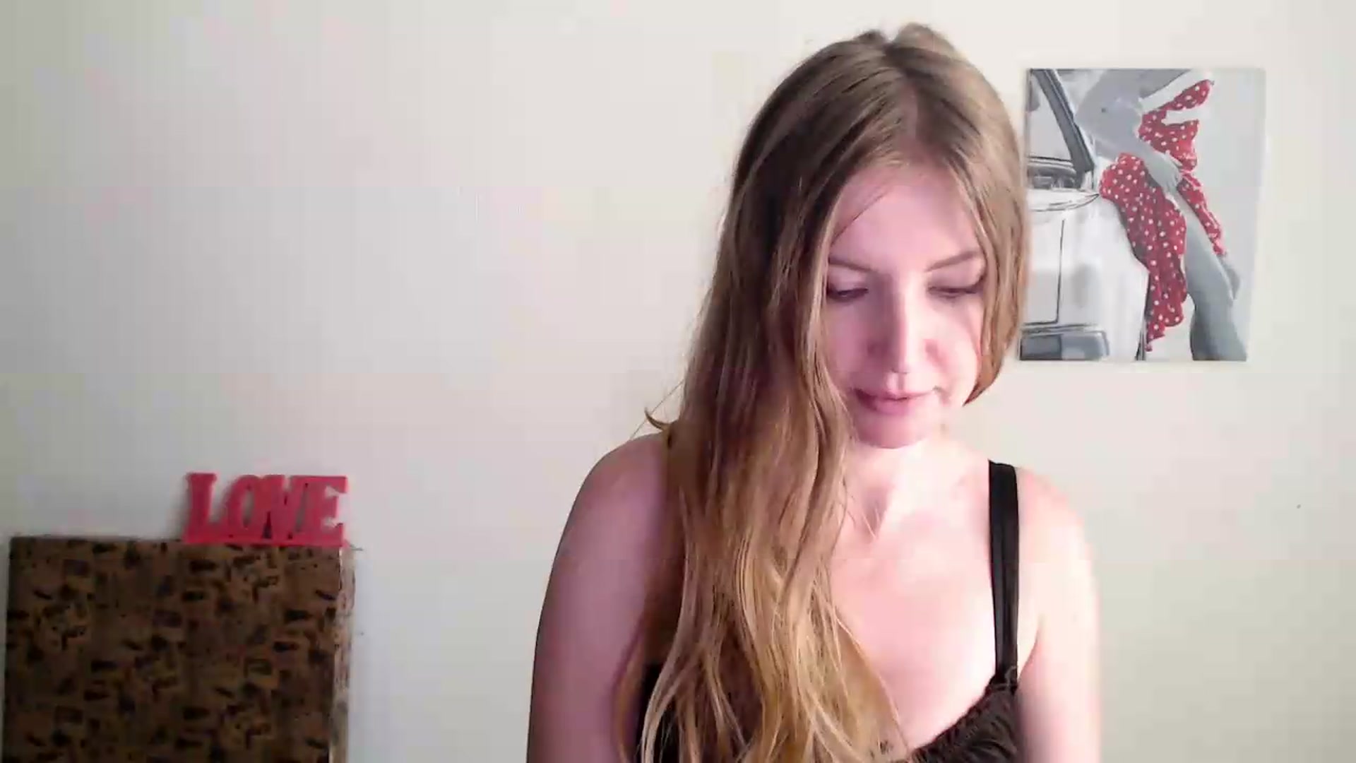 Gallery image thumbnail from Honey_Lilly_'s myfreecams stream on, 09/12/2026, 12:41 image 13 of 20