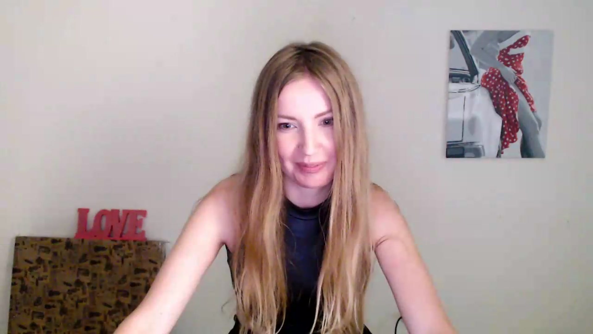 Gallery image thumbnail from Honey_Lilly_'s myfreecams stream on, 09/14/2026, 08:33 image 17 of 20