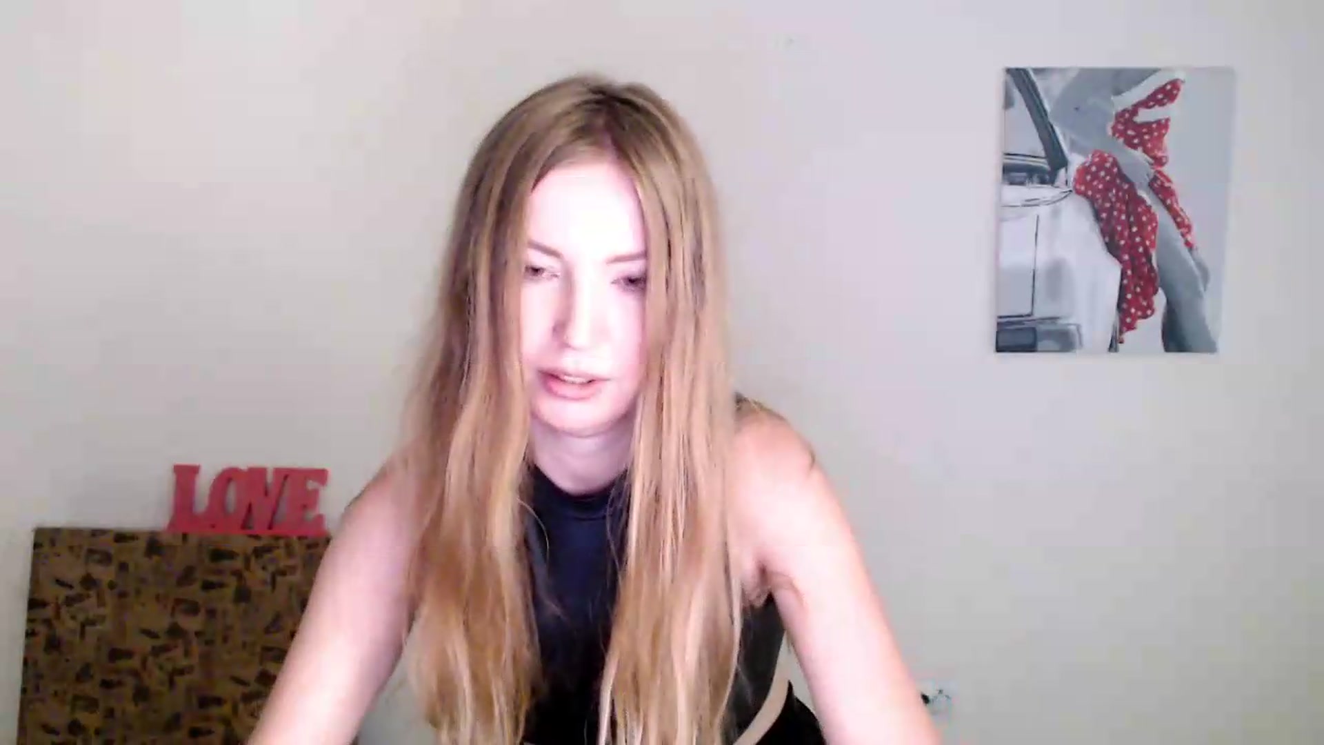 Gallery image thumbnail from Honey_Lilly_'s myfreecams stream on, 09/14/2026, 08:33 image 18 of 20