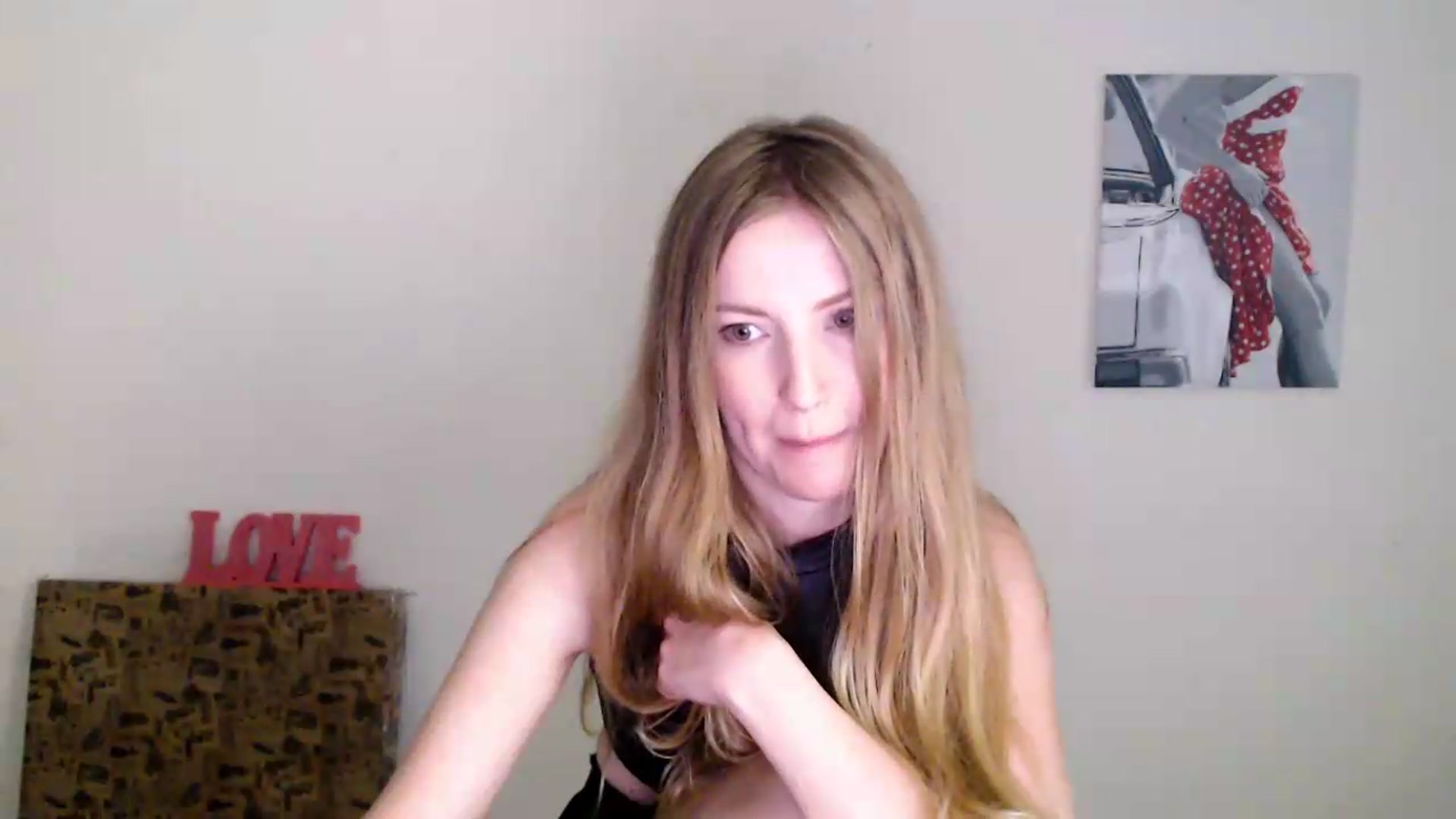 Gallery image thumbnail from Honey_Lilly_'s myfreecams stream on, 09/14/2026, 08:33 image 19 of 20