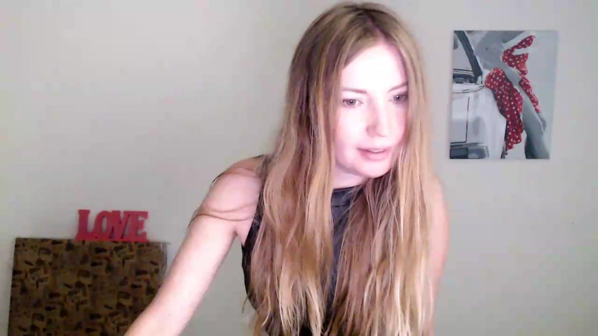 Gallery image thumbnail from Honey_Lilly_'s myfreecams stream on, 09/14/2026, 08:33 image 9 of 20