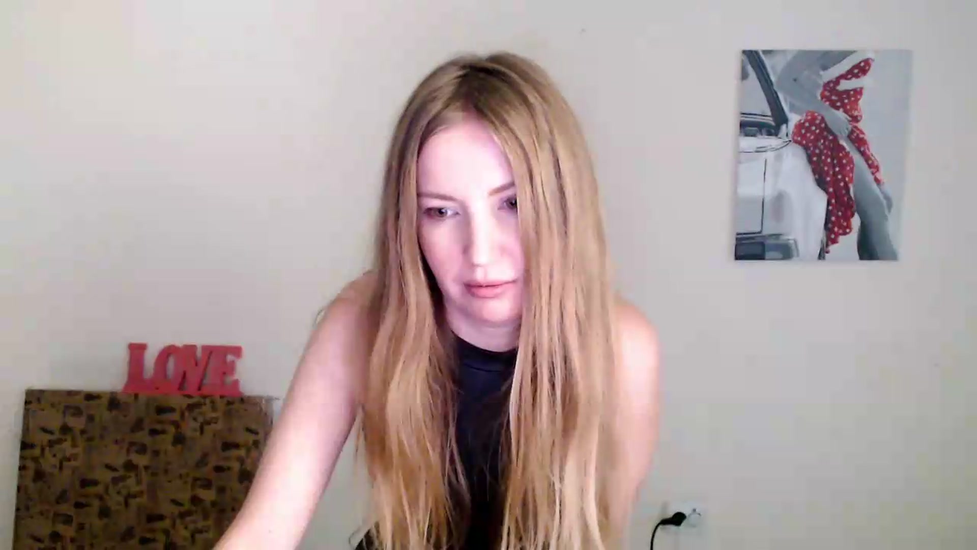 Gallery image thumbnail from Honey_Lilly_'s myfreecams stream on, 09/14/2026, 08:33 image 14 of 20