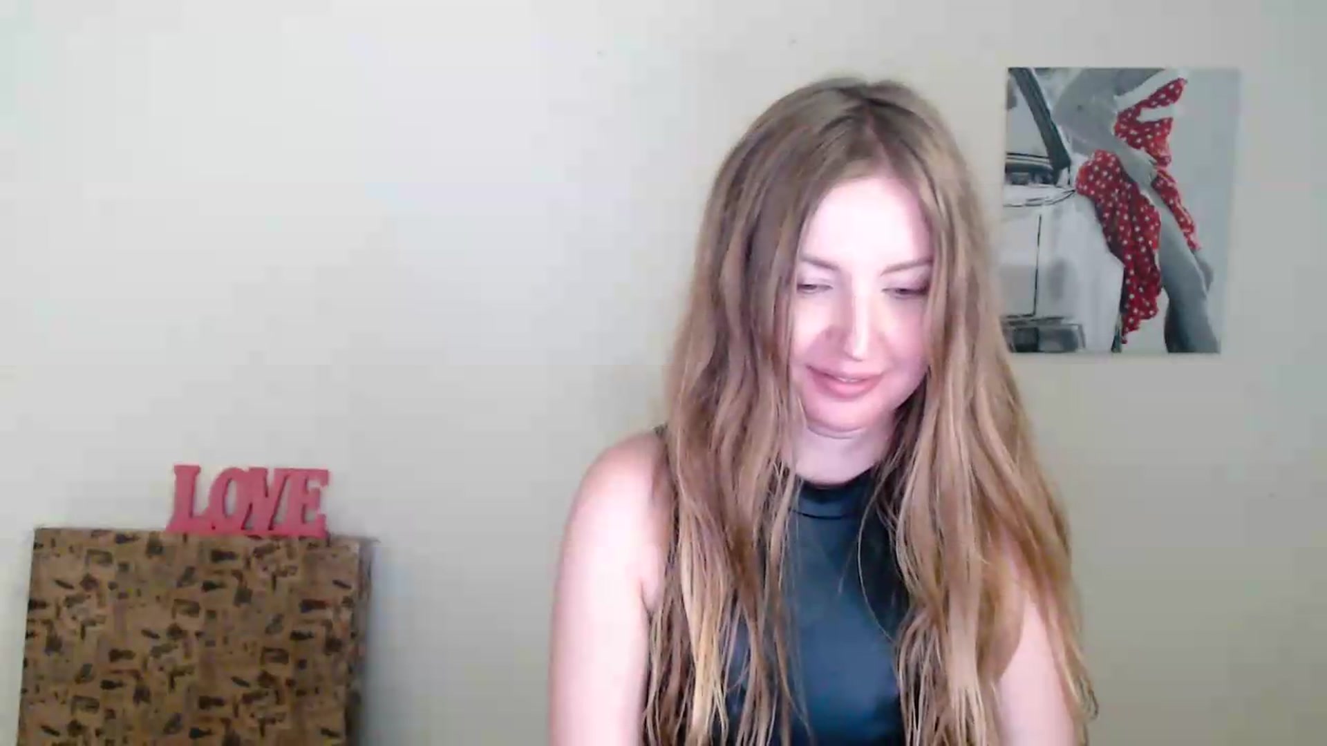 Gallery image thumbnail from Honey_Lilly_'s myfreecams stream on, 09/14/2026, 12:30 image 10 of 20