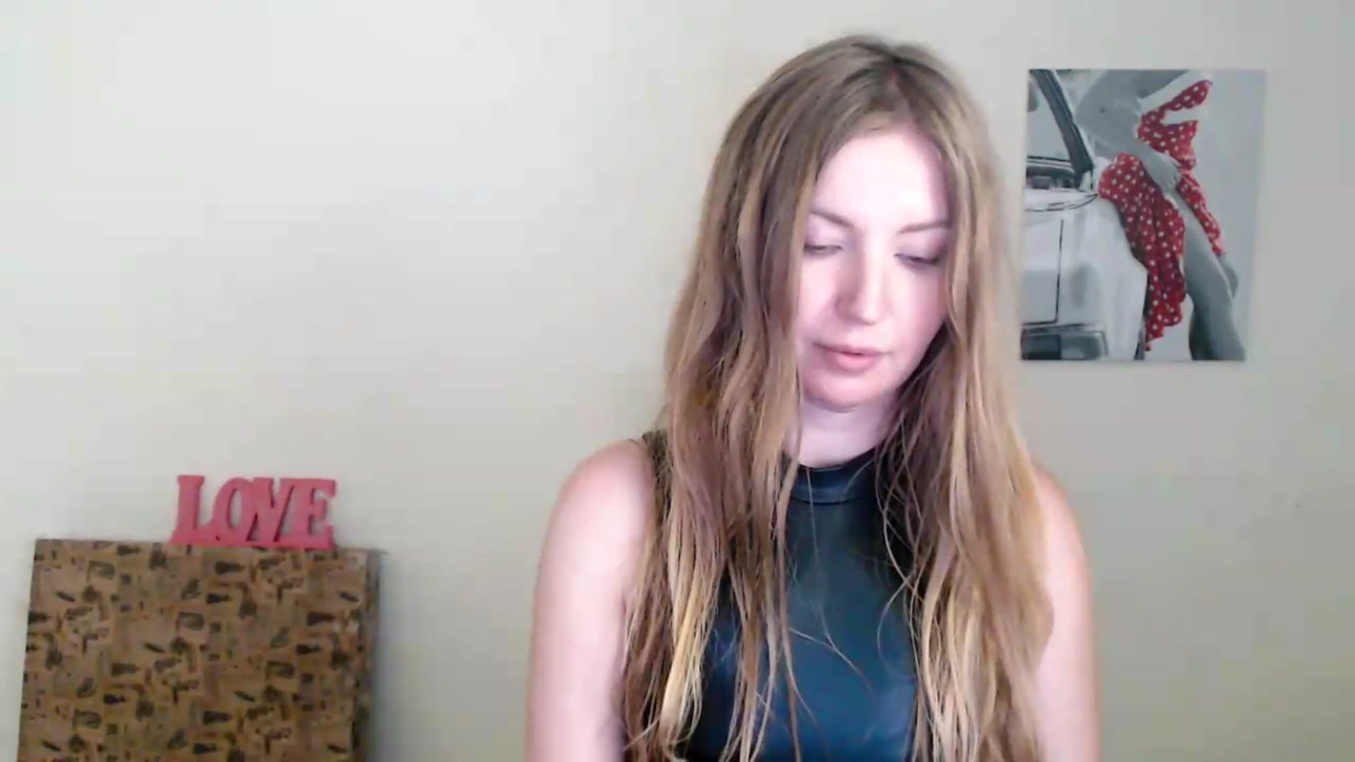 Gallery image thumbnail from Honey_Lilly_'s myfreecams stream on, 09/14/2026, 12:30 image 6 of 20