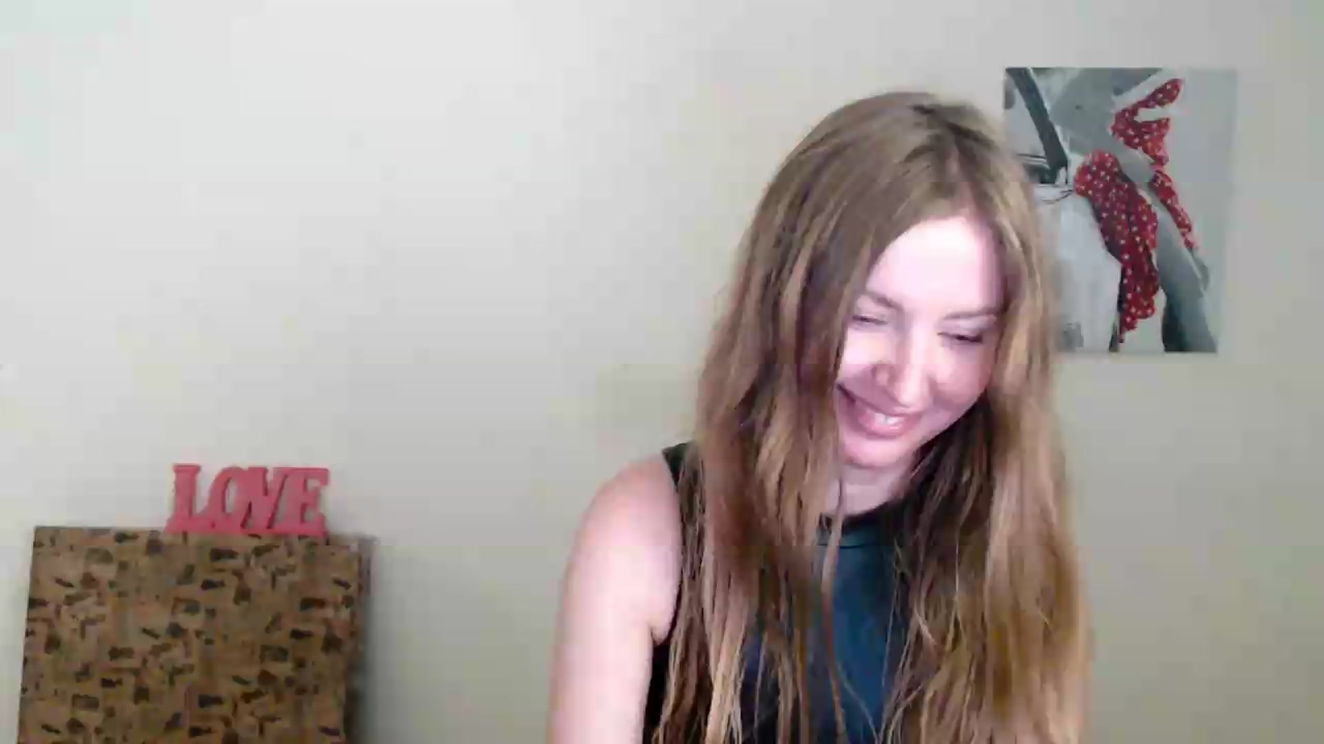 Gallery image thumbnail from Honey_Lilly_'s myfreecams stream on, 09/14/2026, 12:30 image 13 of 20