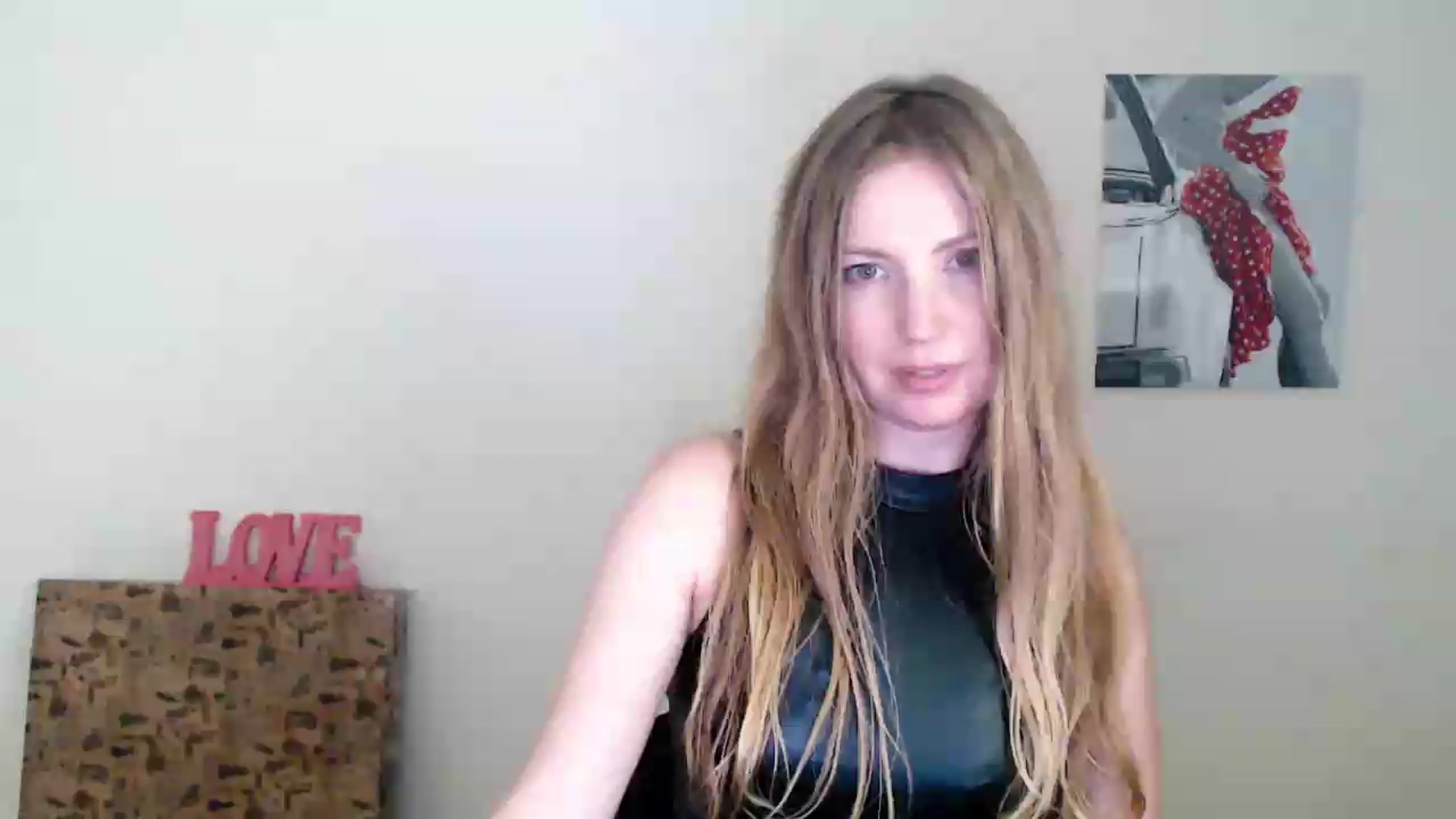 Gallery image thumbnail from Honey_Lilly_'s myfreecams stream on, 09/14/2026, 12:30 image 9 of 20