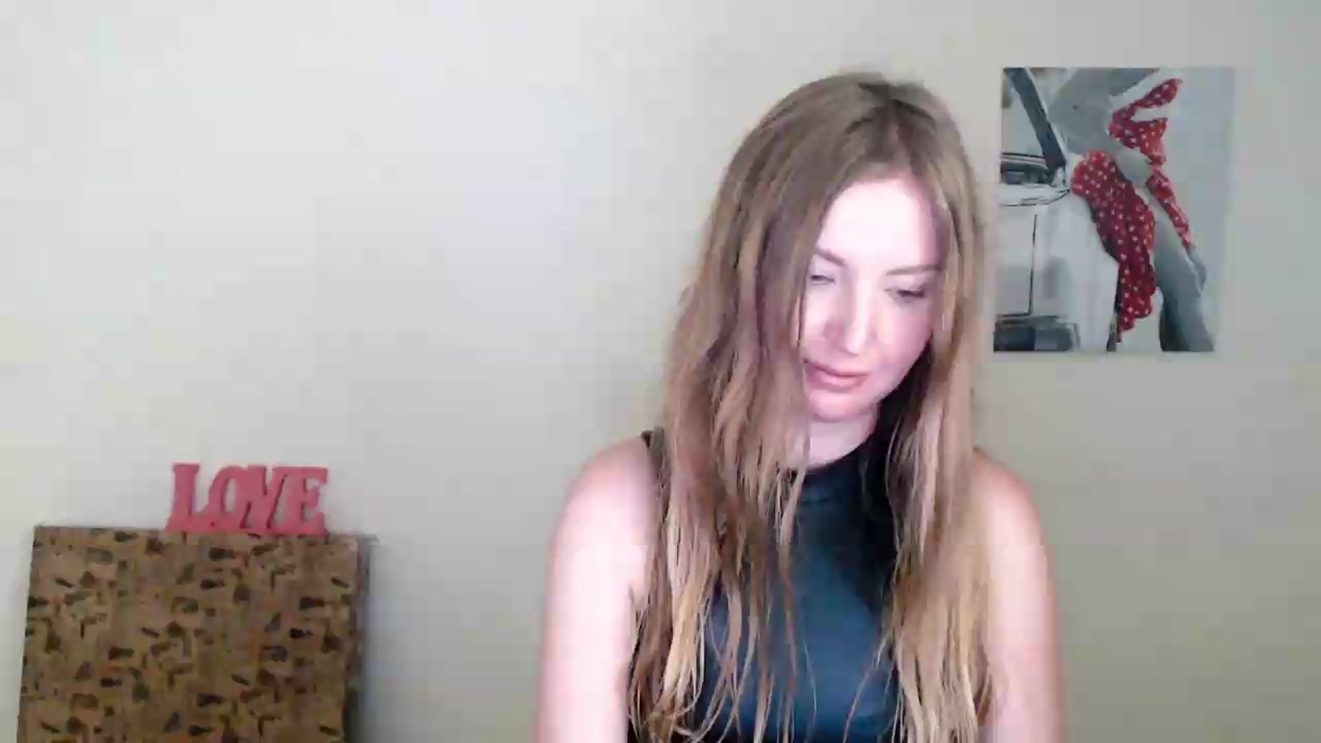 Gallery image thumbnail from Honey_Lilly_'s myfreecams stream on, 09/14/2026, 13:03 image 2 of 20