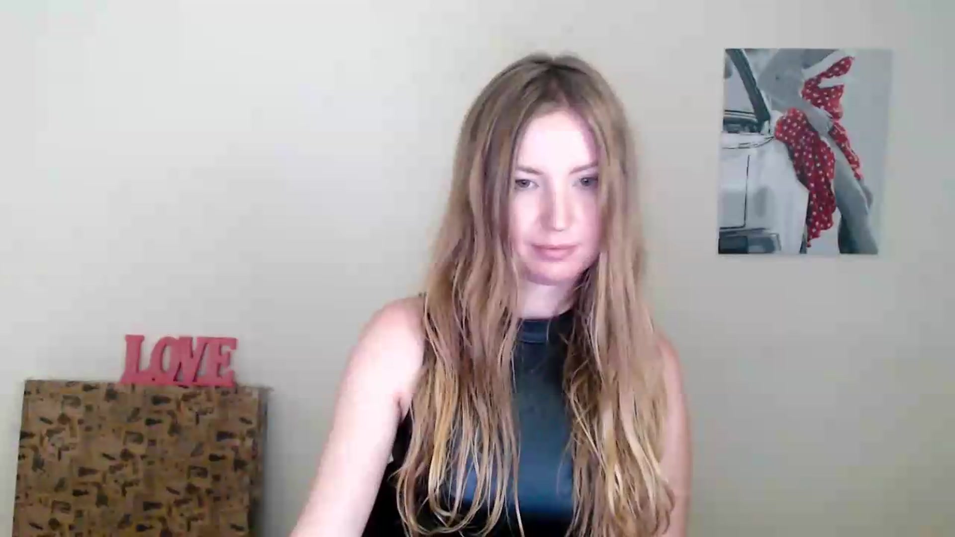 Gallery image thumbnail from Honey_Lilly_'s myfreecams stream on, 09/14/2026, 13:03 image 15 of 20