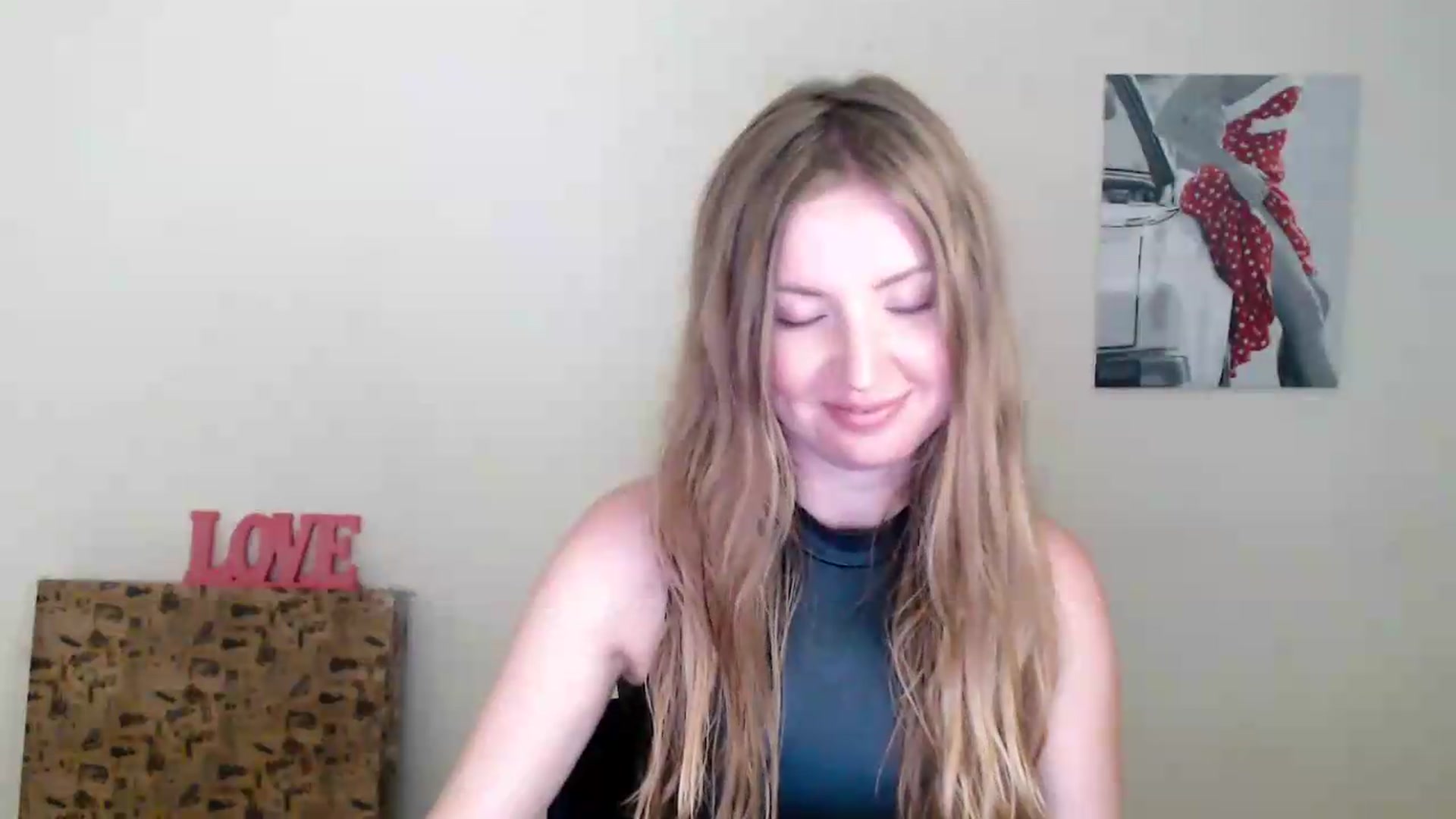 Gallery image thumbnail from Honey_Lilly_'s myfreecams stream on, 09/14/2026, 13:03 image 14 of 20
