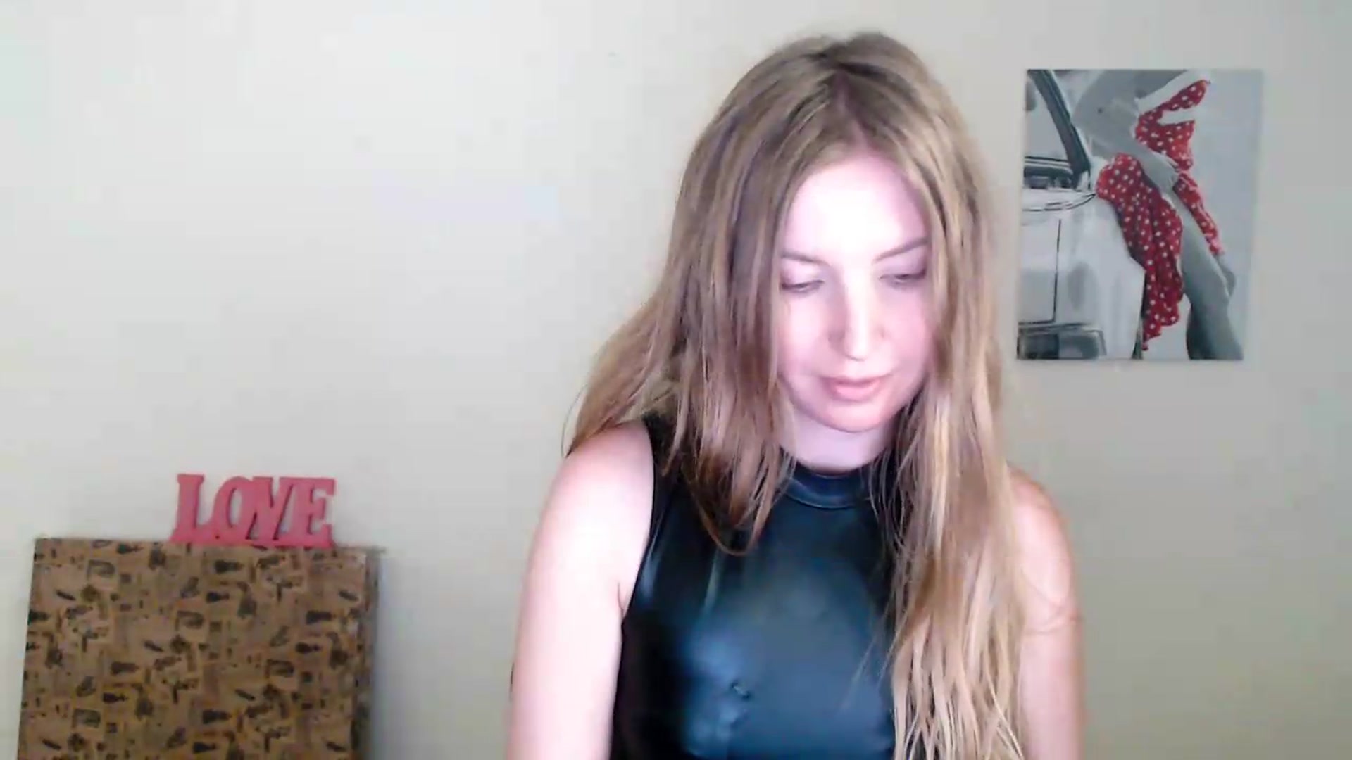 Gallery image thumbnail from Honey_Lilly_'s myfreecams stream on, 09/14/2026, 13:03 image 5 of 20