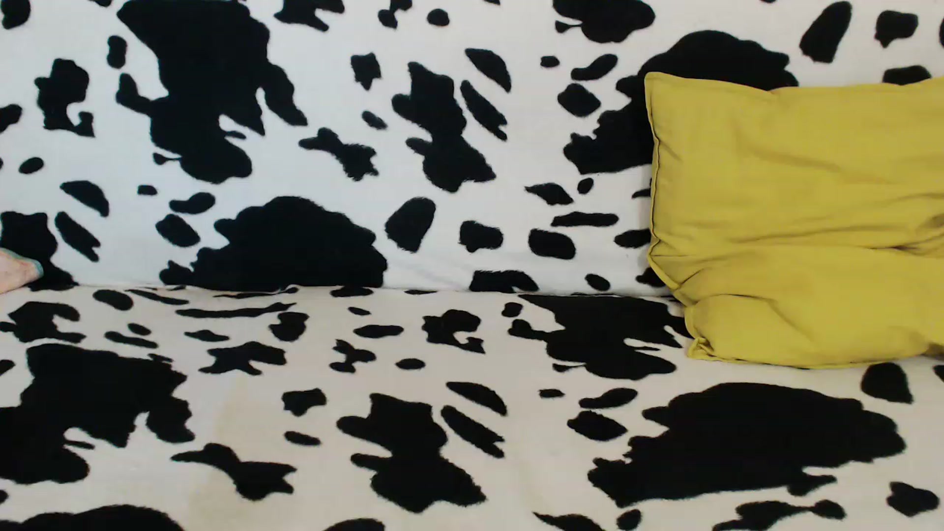 Gallery image thumbnail from Honey_Lolo's myfreecams stream on, 06/28/2023, 06:39 image 20 of 20