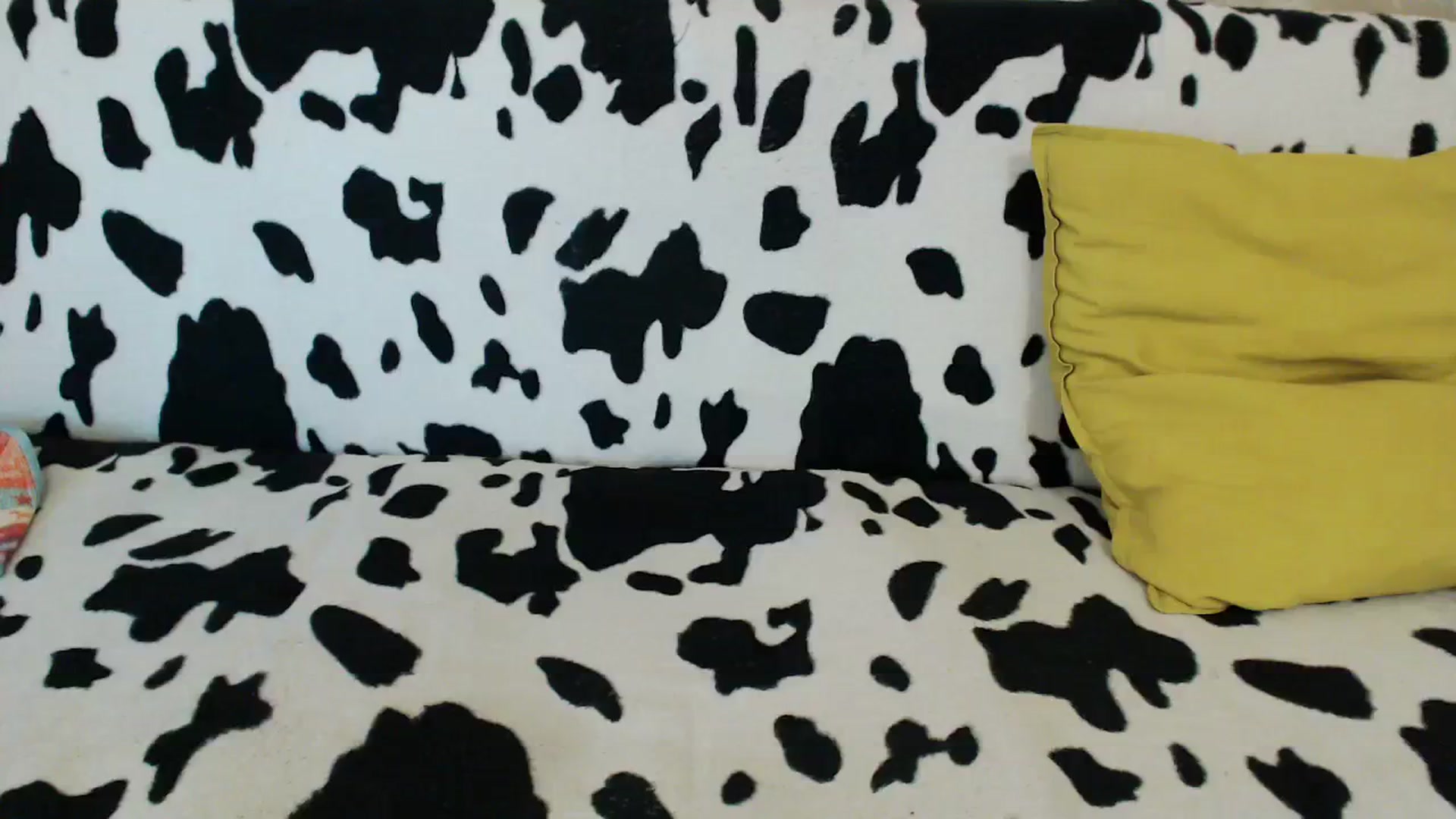 Gallery image thumbnail from Honey_Lolo's myfreecams stream on, 10/24/2023, 06:01 image 18 of 20