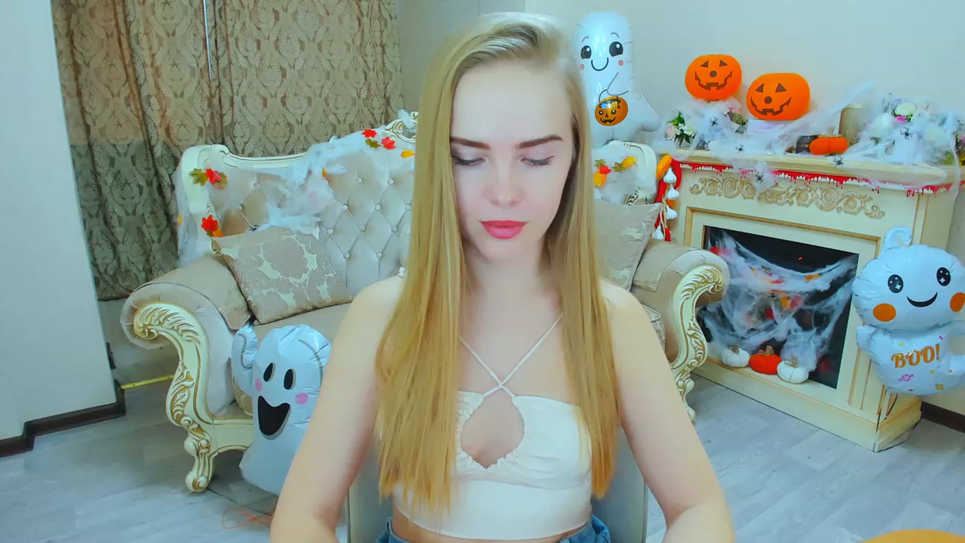 Gallery image thumbnail from Honey_Lucky's myfreecams stream on, 11/02/2023, 11:54 image 7 of 20