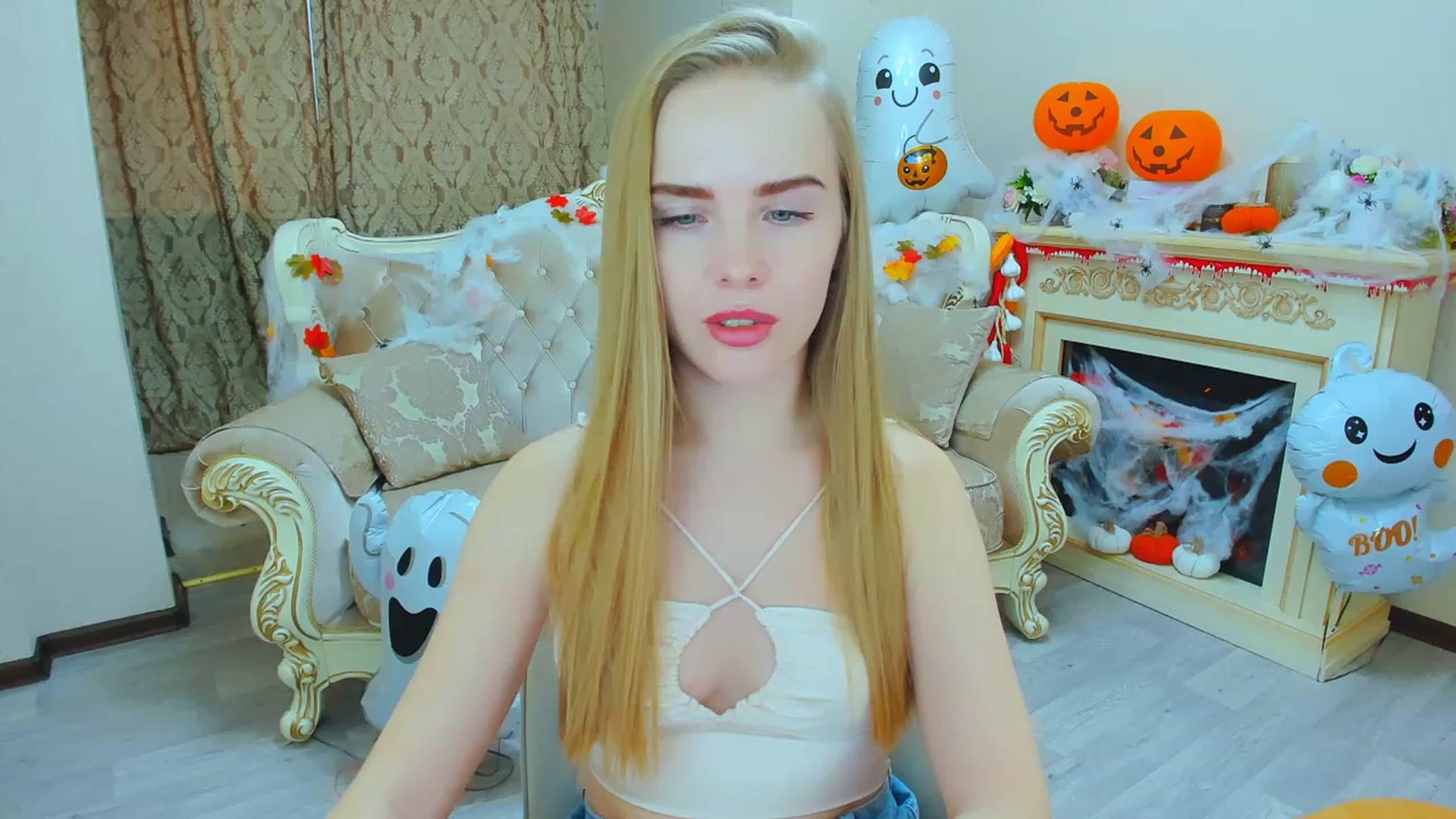 Gallery image thumbnail from Honey_Lucky's myfreecams stream on, 11/02/2023, 11:54 image 6 of 20