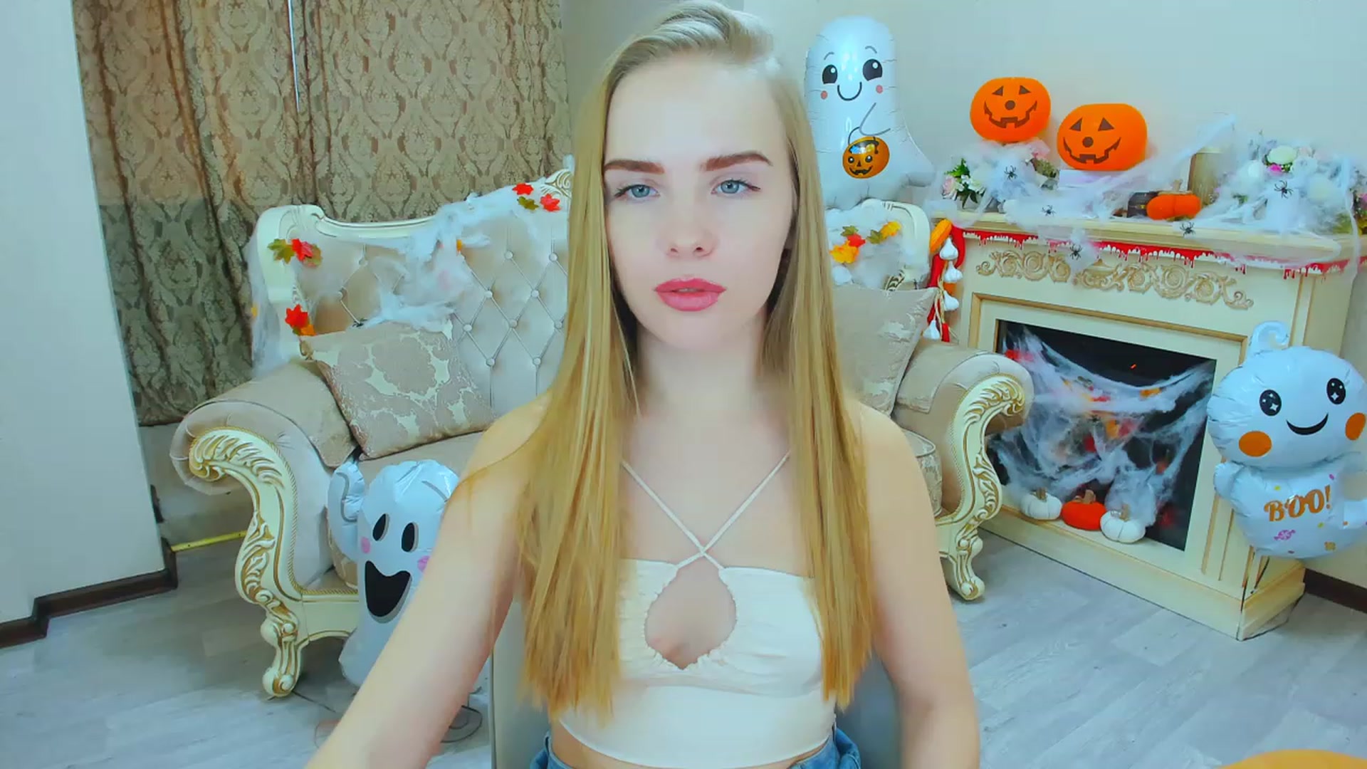 Gallery image thumbnail from Honey_Lucky's myfreecams stream on, 11/02/2023, 11:54 image 3 of 20