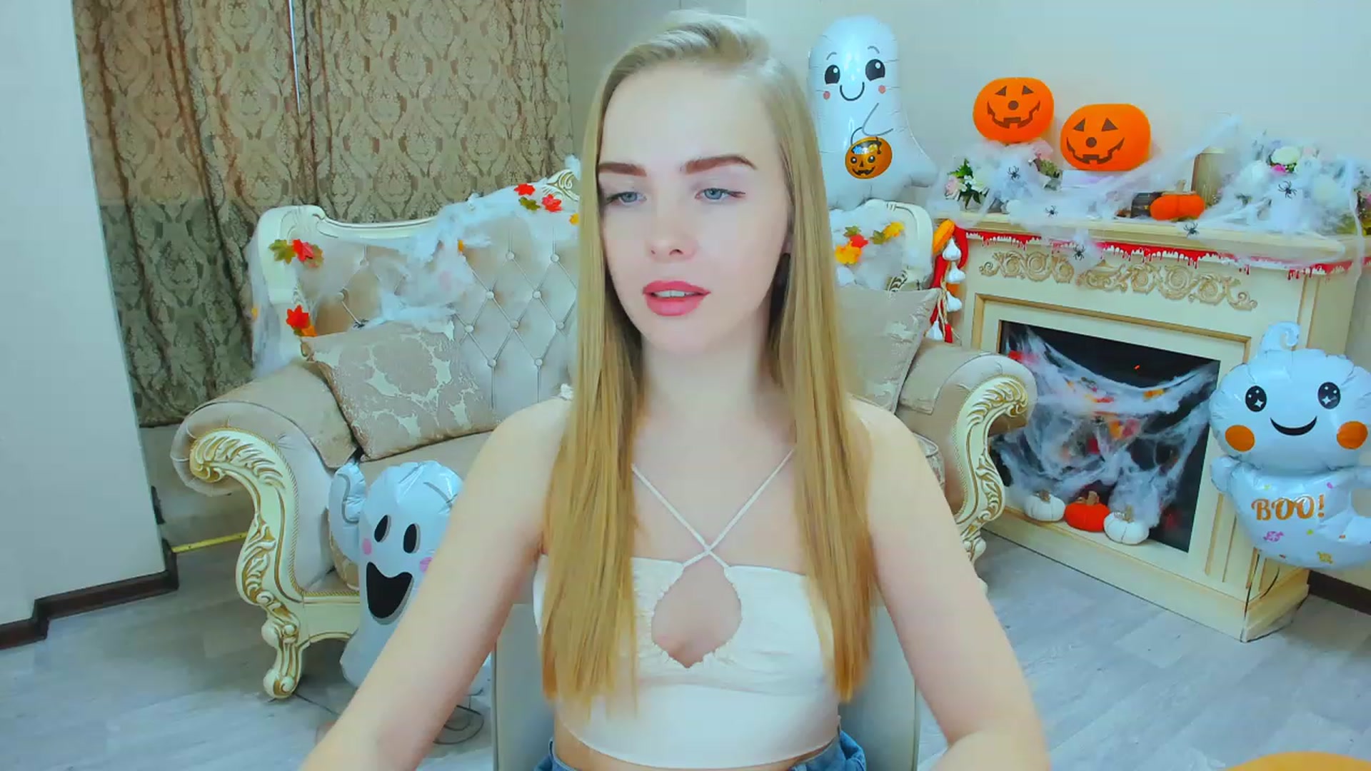 Gallery image thumbnail from Honey_Lucky's myfreecams stream on, 11/02/2023, 11:54 image 9 of 20