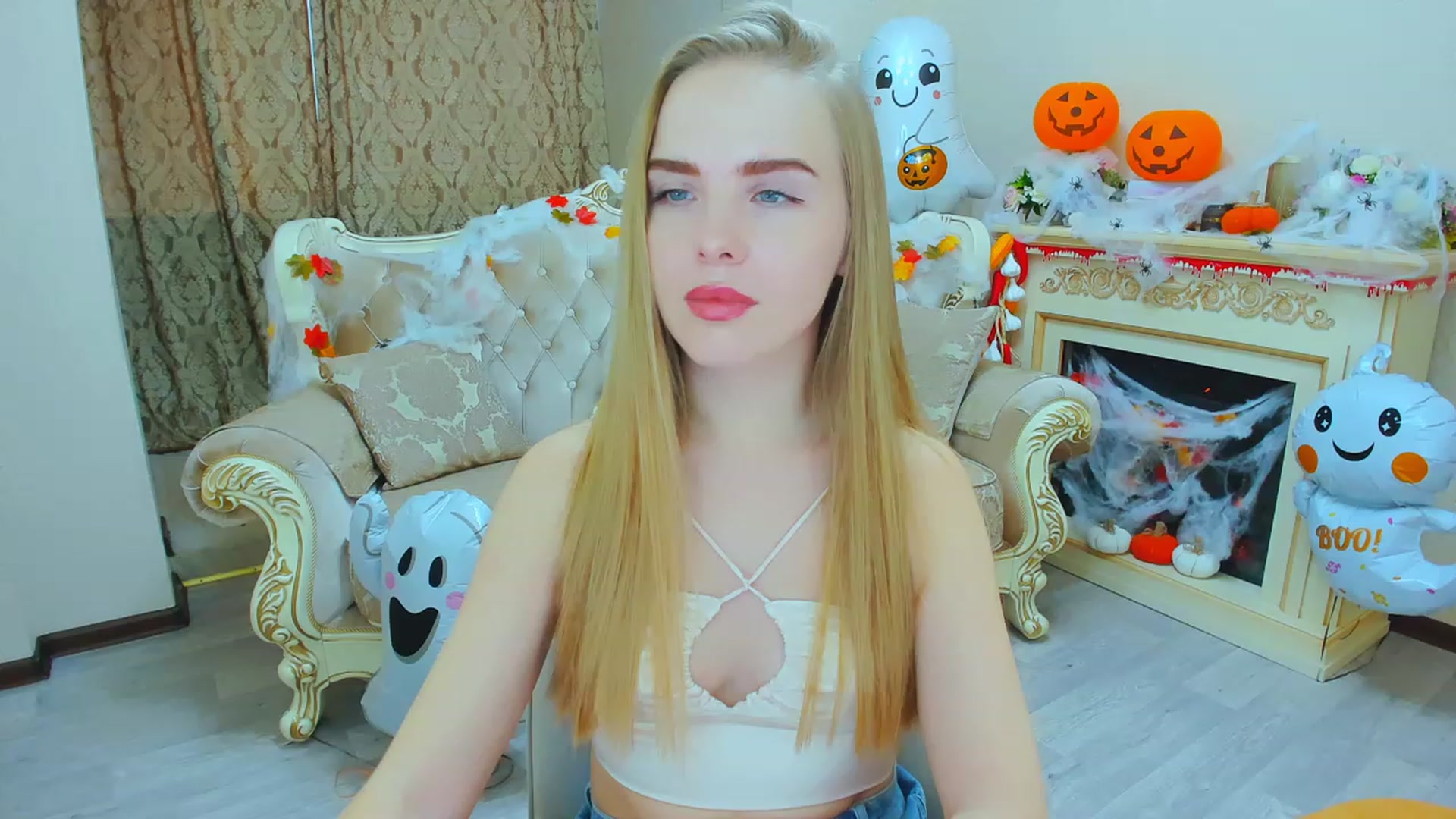 Gallery image thumbnail from Honey_Lucky's myfreecams stream on, 11/02/2023, 11:54 image 1 of 20