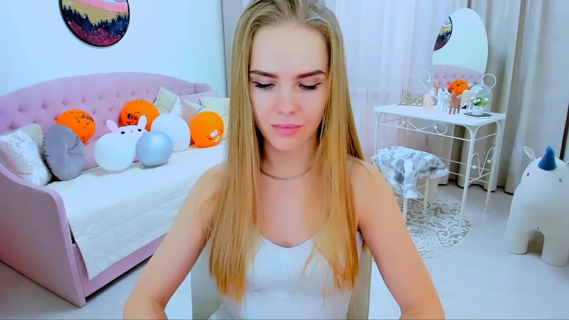 Gallery image thumbnail from Honey_Lucky's myfreecams stream on, 11/05/2023, 14:16 image 18 of 20
