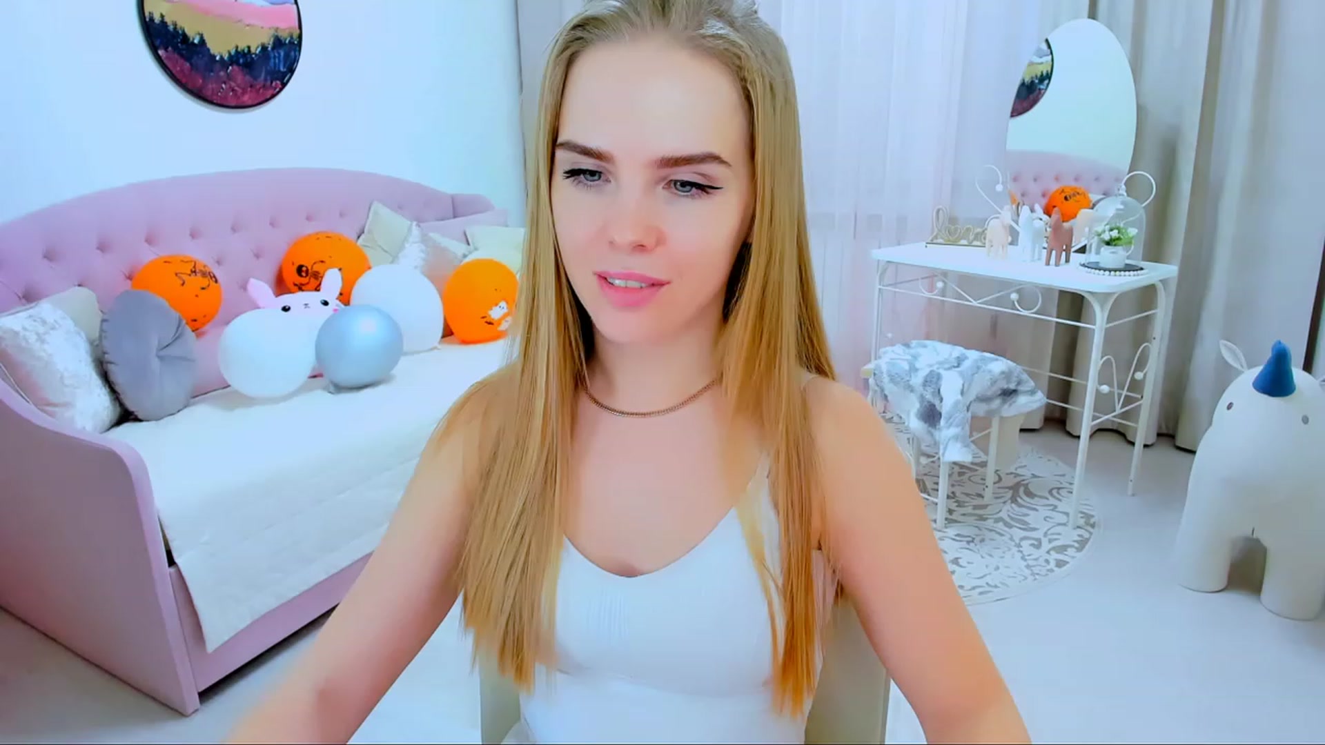 Gallery image thumbnail from Honey_Lucky's myfreecams stream on, 11/05/2023, 14:16 image 6 of 20