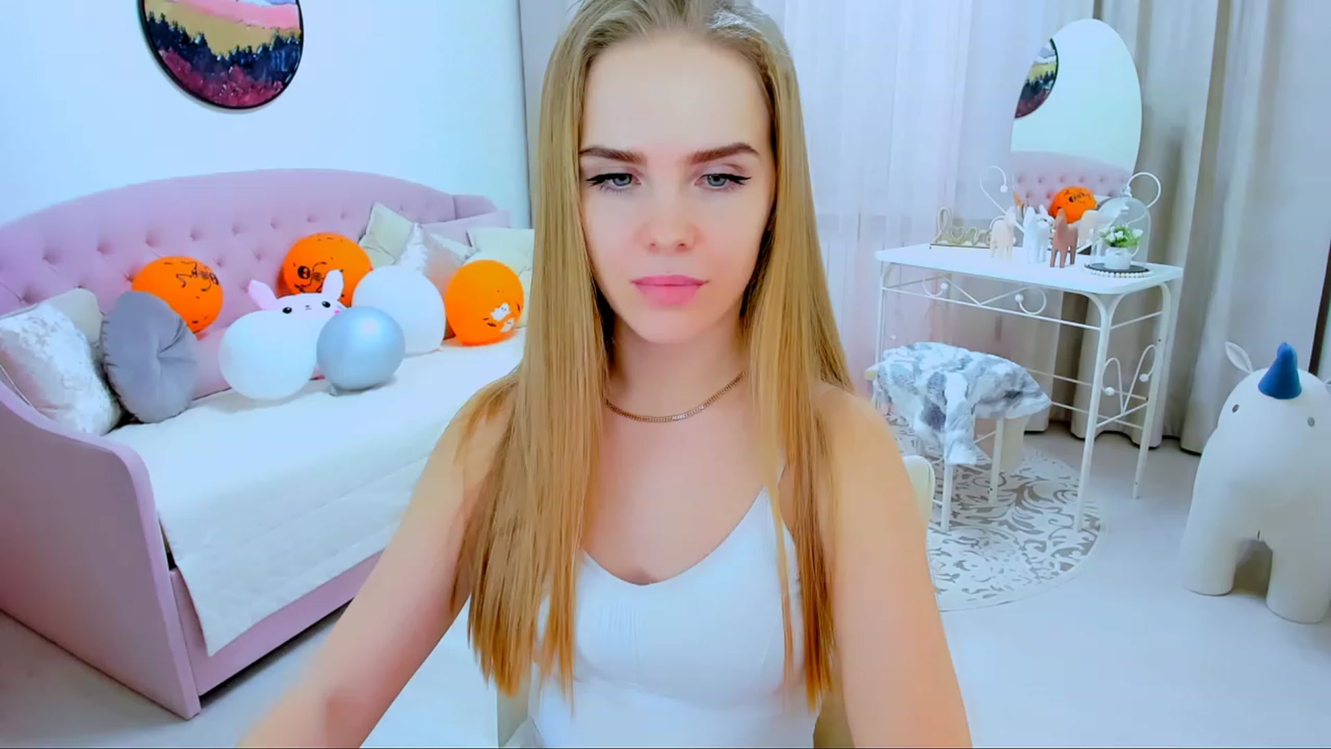 Gallery image thumbnail from Honey_Lucky's myfreecams stream on, 11/05/2023, 14:16 image 5 of 20
