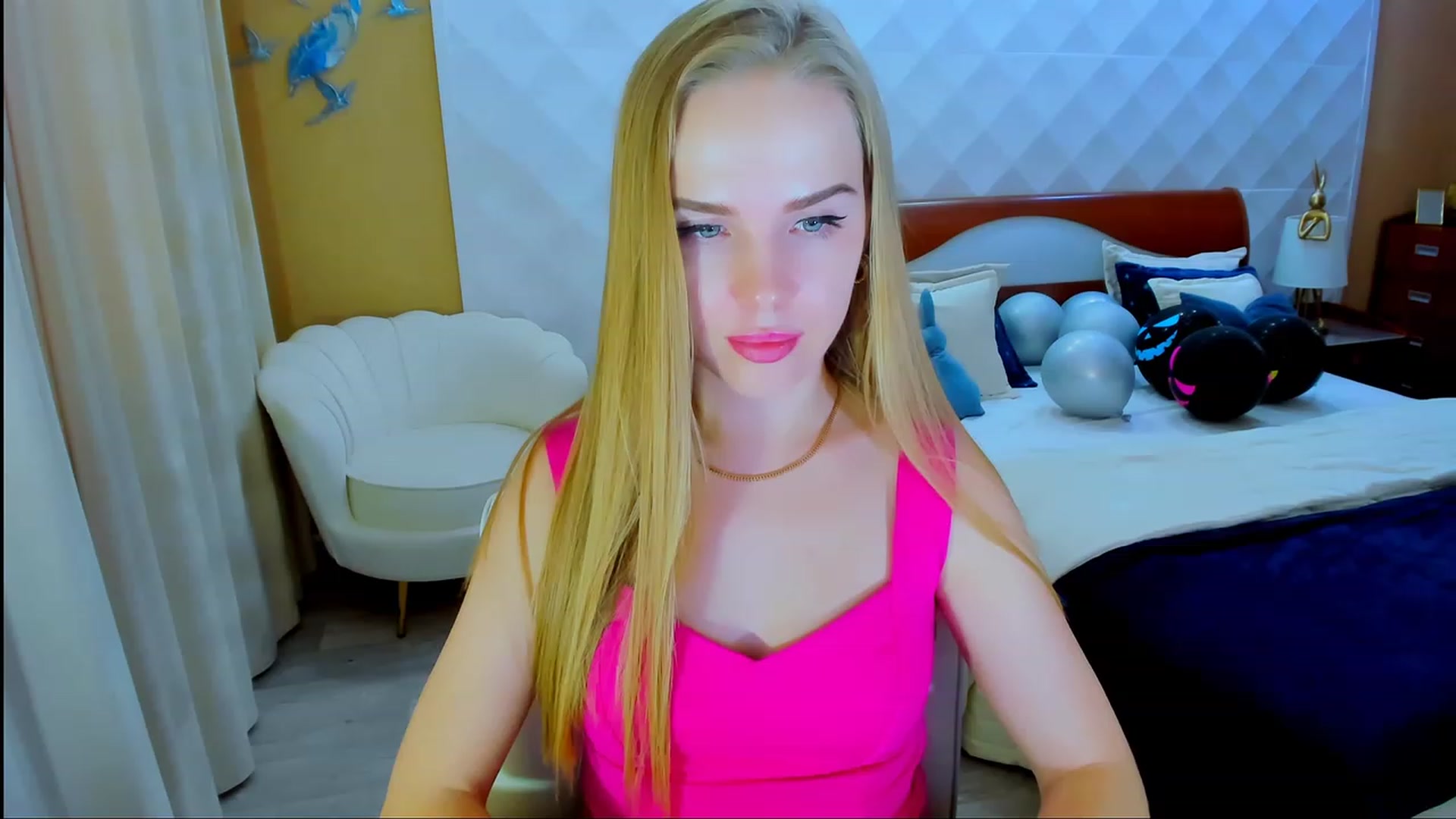 Gallery image thumbnail from Honey_Lucky's myfreecams stream on, 11/09/2023, 09:30 image 12 of 20