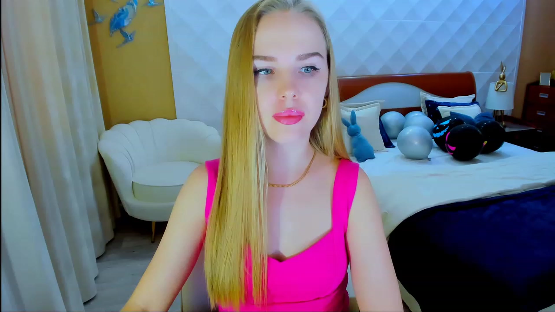 Gallery image thumbnail from Honey_Lucky's myfreecams stream on, 11/09/2023, 09:30 image 9 of 20