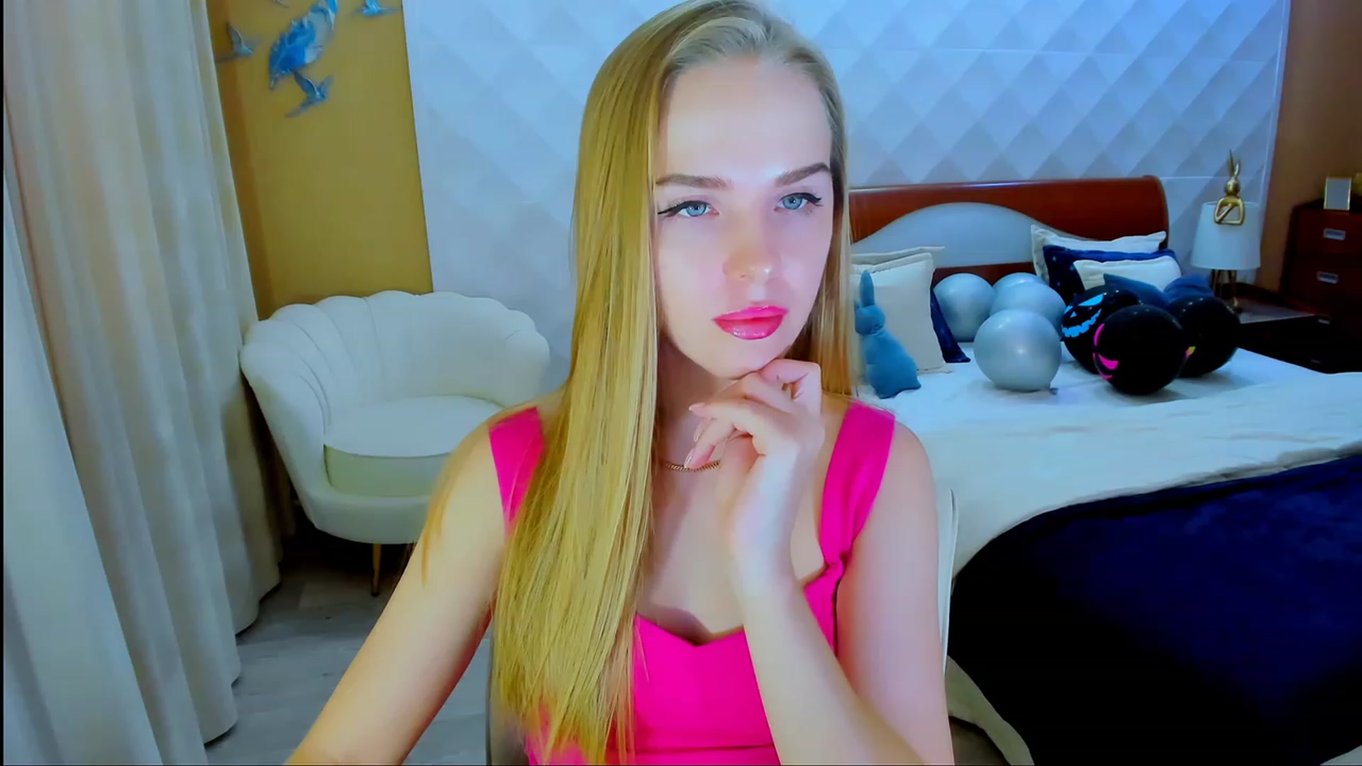 Gallery image thumbnail from Honey_Lucky's myfreecams stream on, 11/09/2023, 09:30 image 2 of 20