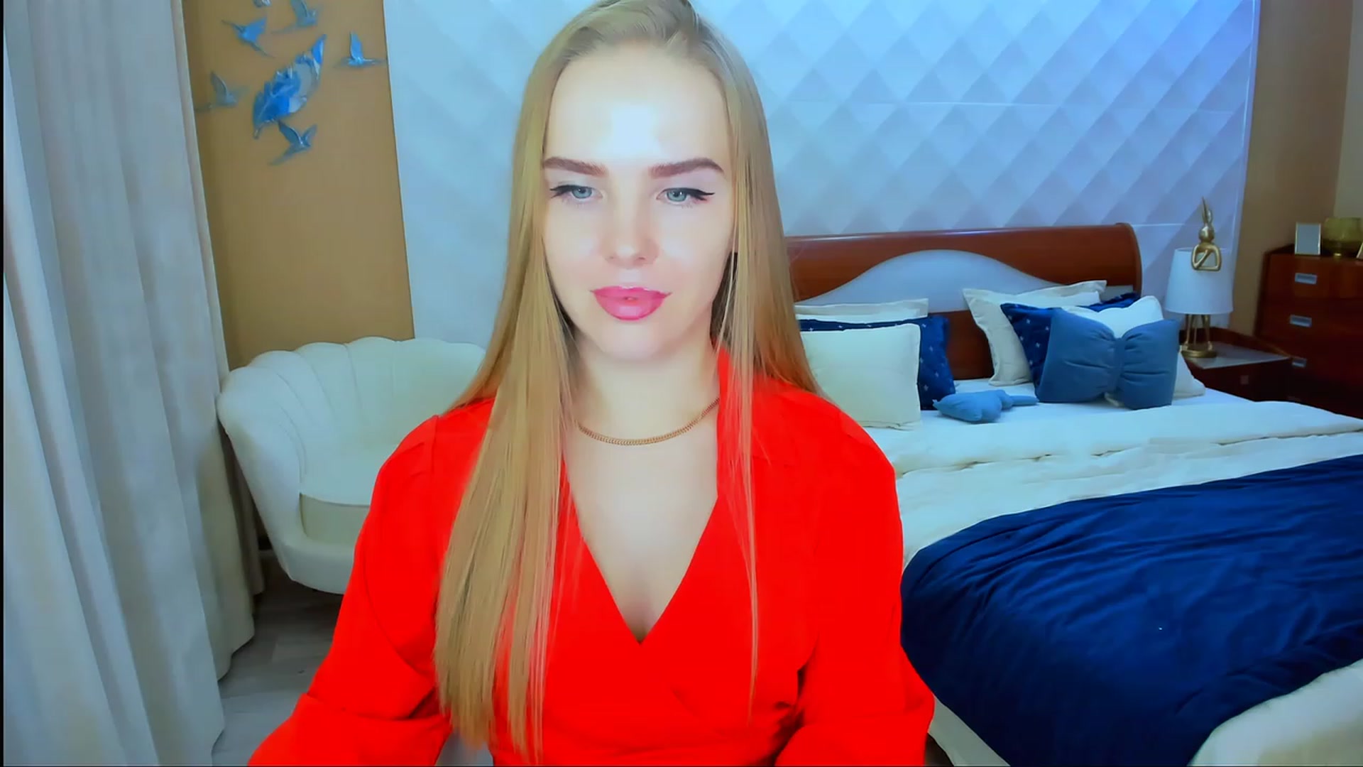 Gallery image thumbnail from Honey_Lucky's myfreecams stream on, 11/10/2023, 12:54 image 8 of 20
