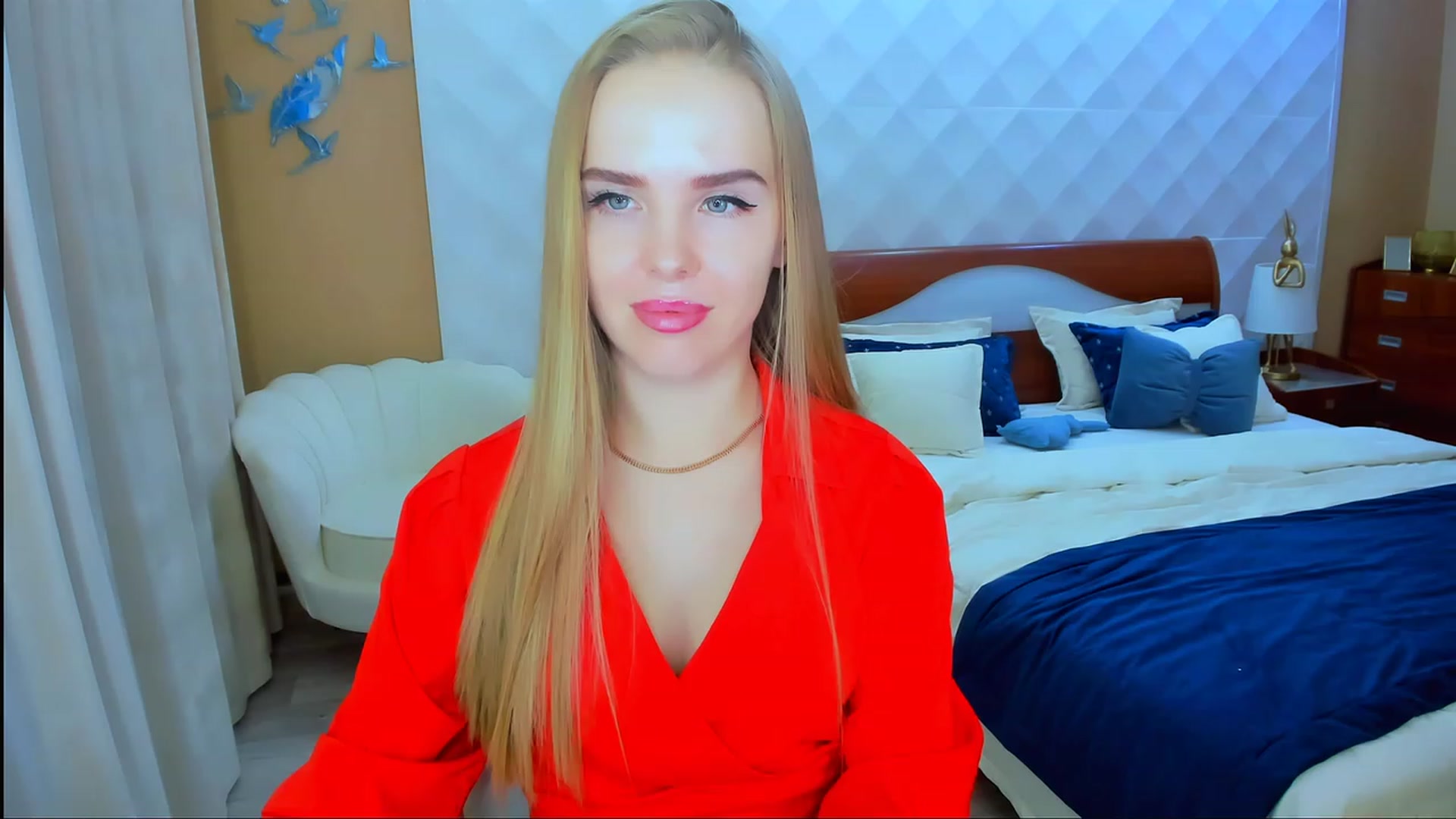 Gallery image thumbnail from Honey_Lucky's myfreecams stream on, 11/10/2023, 12:54 image 12 of 20