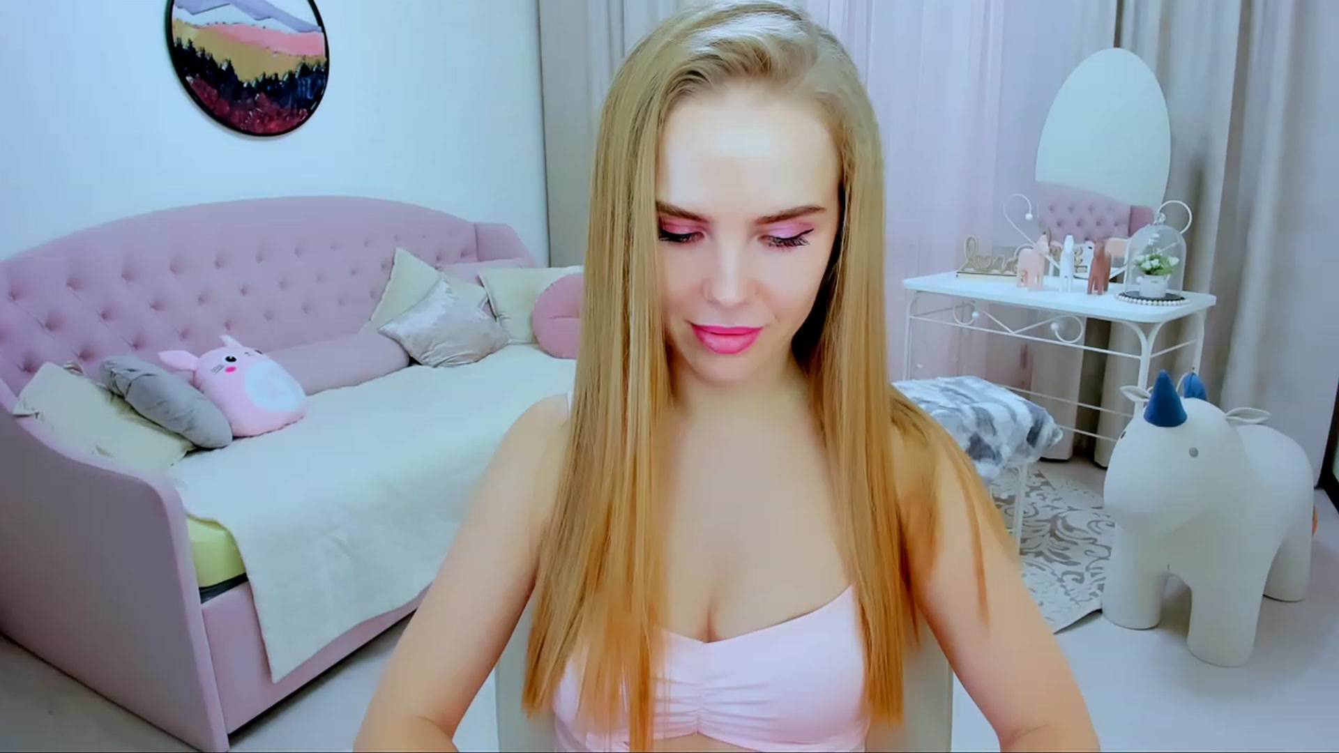 Gallery image thumbnail from Honey_Lucky's myfreecams stream on, 11/11/2023, 12:17 image 10 of 20