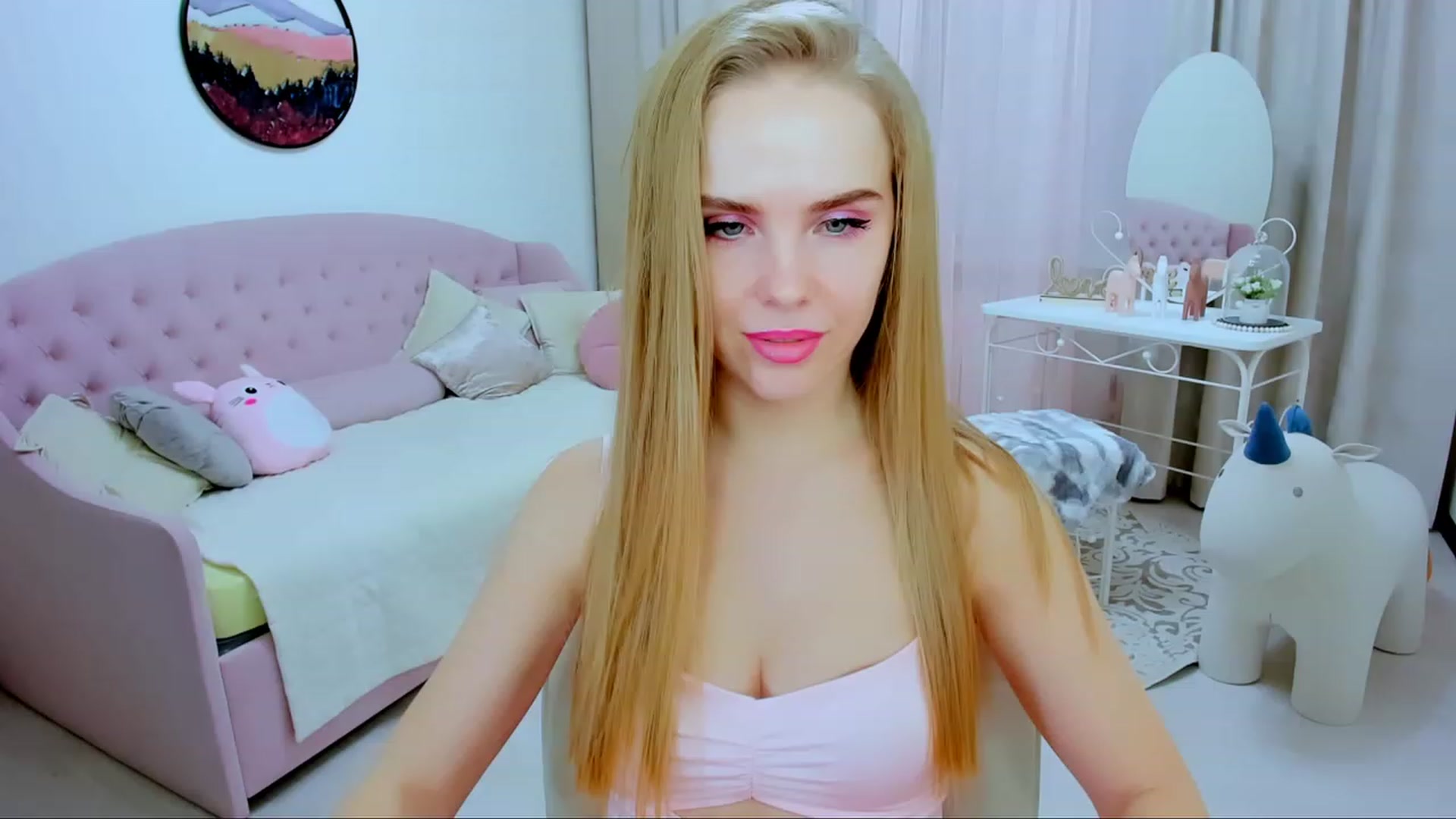 Gallery image thumbnail from Honey_Lucky's myfreecams stream on, 11/11/2023, 12:17 image 11 of 20