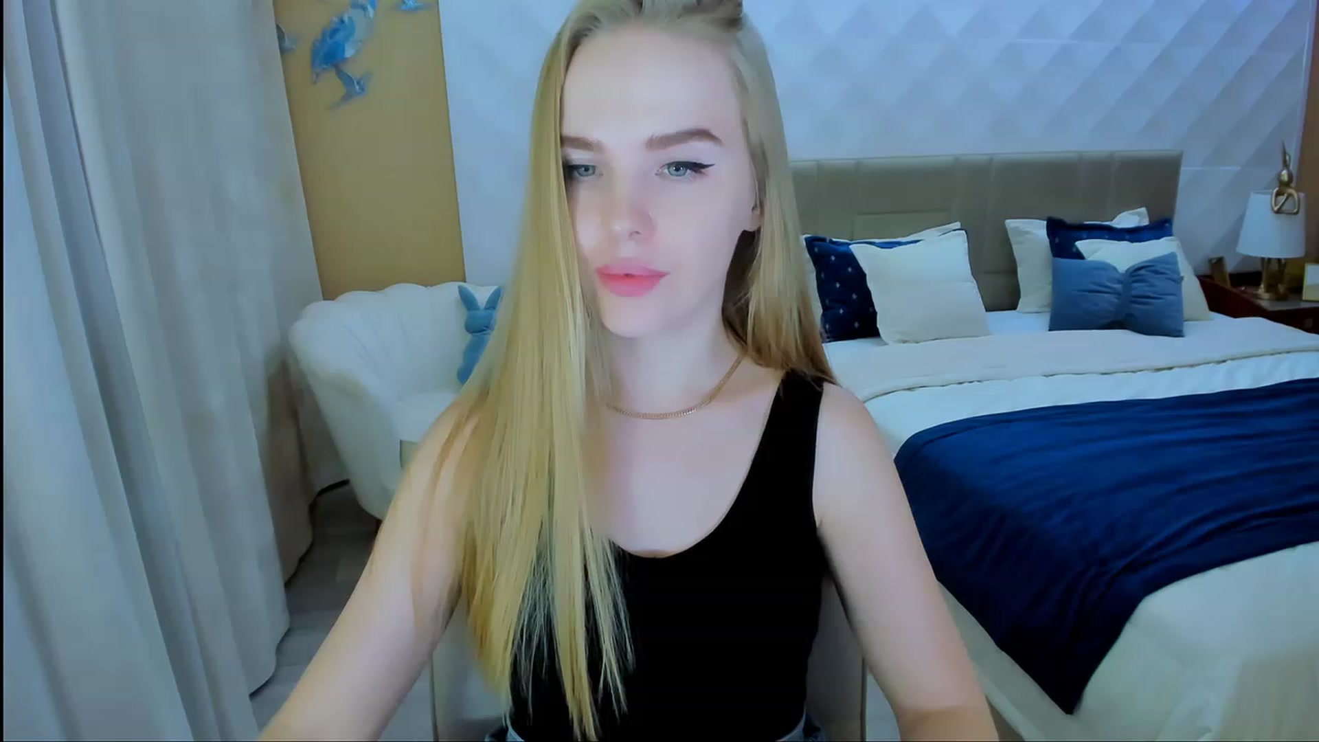 Gallery image thumbnail from Honey_Lucky's myfreecams stream on, 11/17/2023, 11:42 image 20 of 20