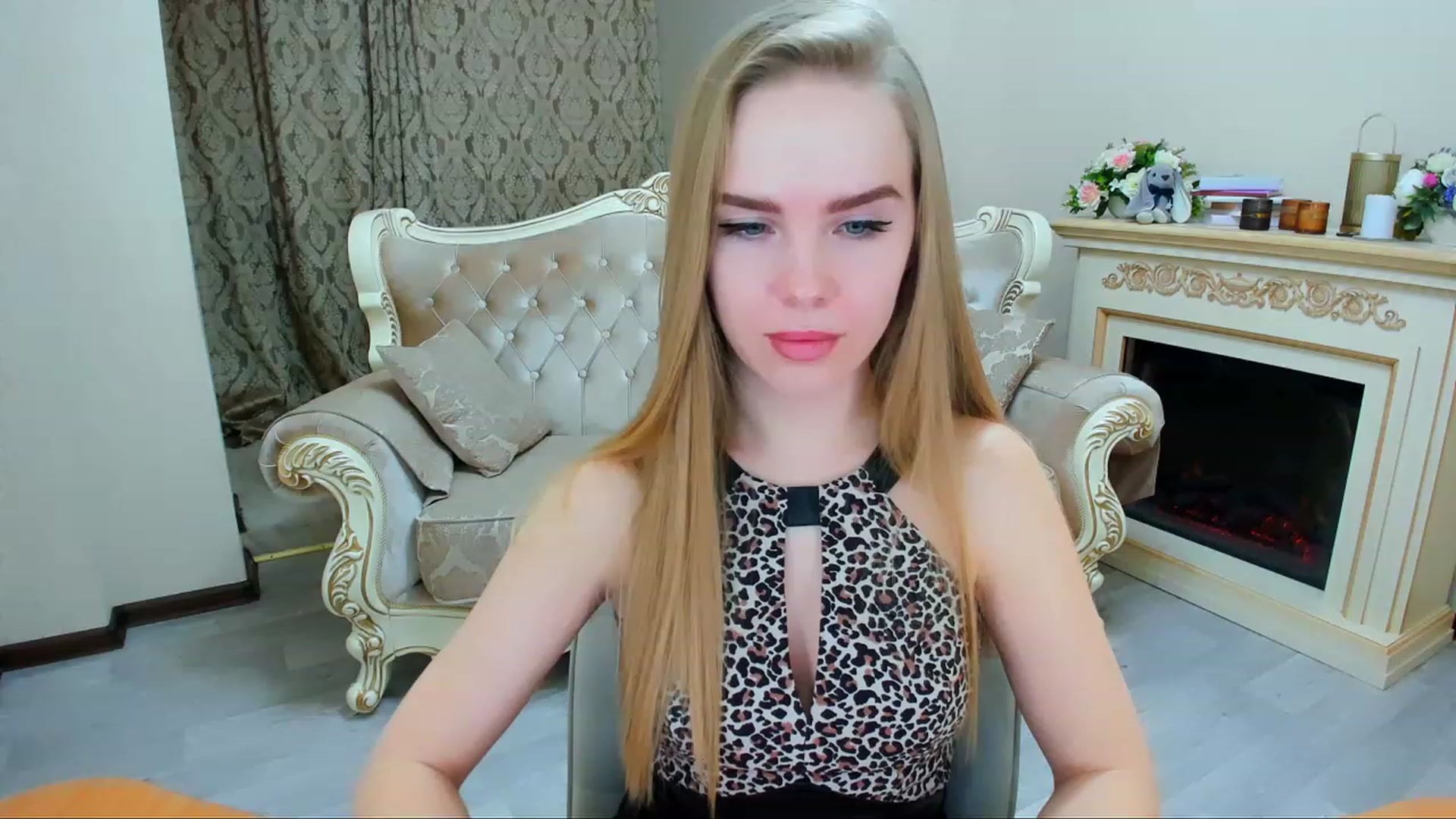 Gallery image thumbnail from Honey_Lucky's myfreecams stream on, 11/19/2023, 11:57 image 16 of 20