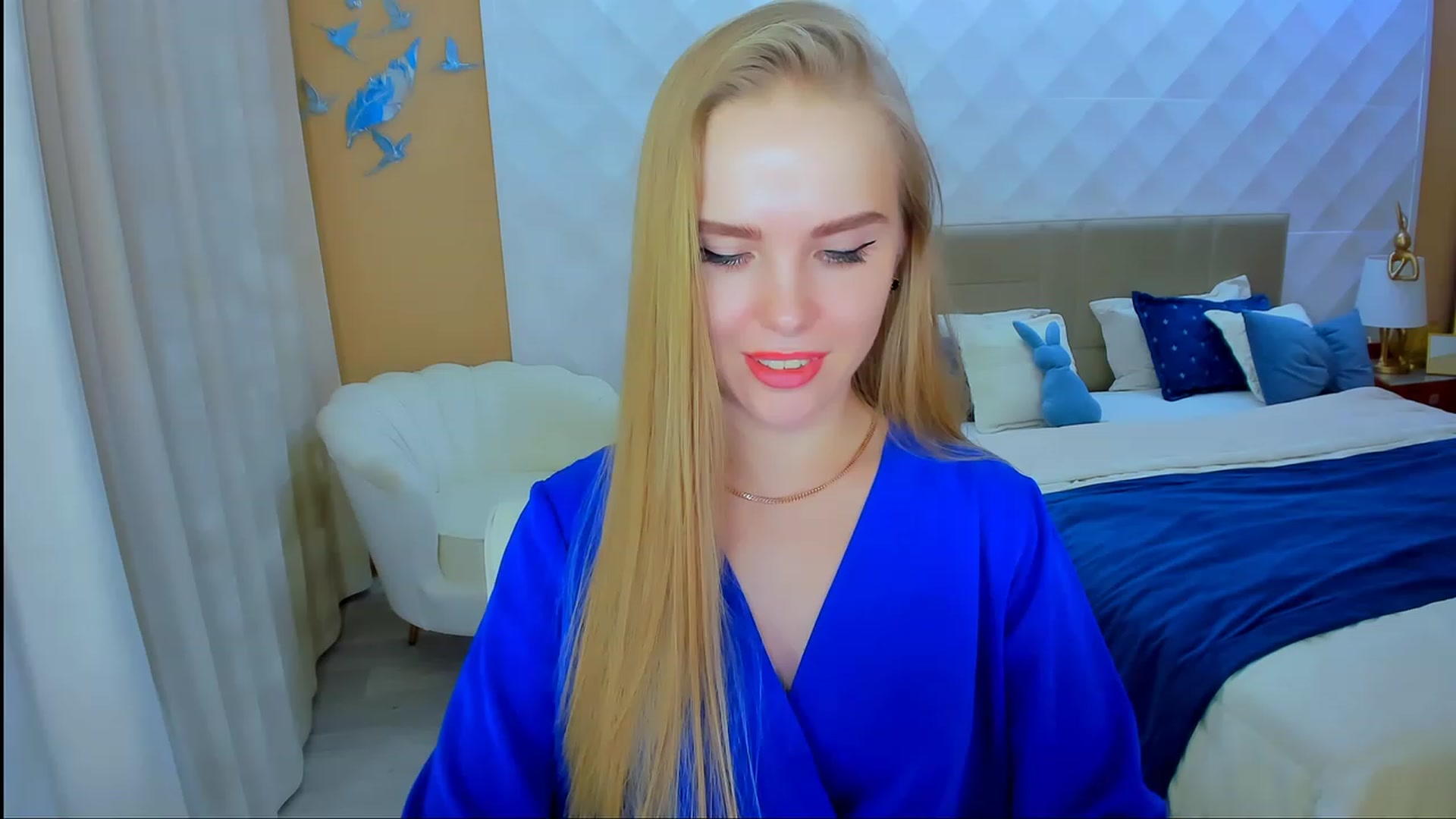 Gallery image thumbnail from Honey_Lucky's myfreecams stream on, 11/22/2023, 15:47 image 12 of 20